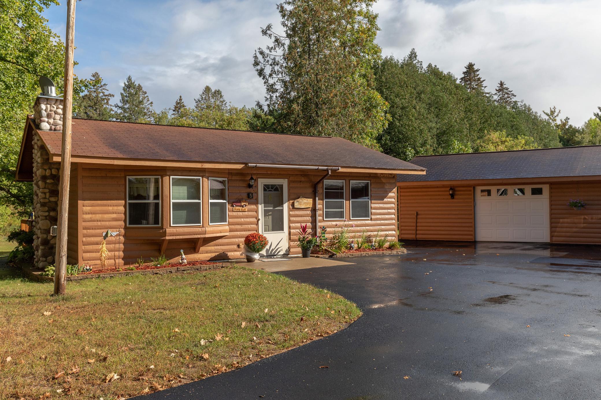 9365 Lindroth Lane