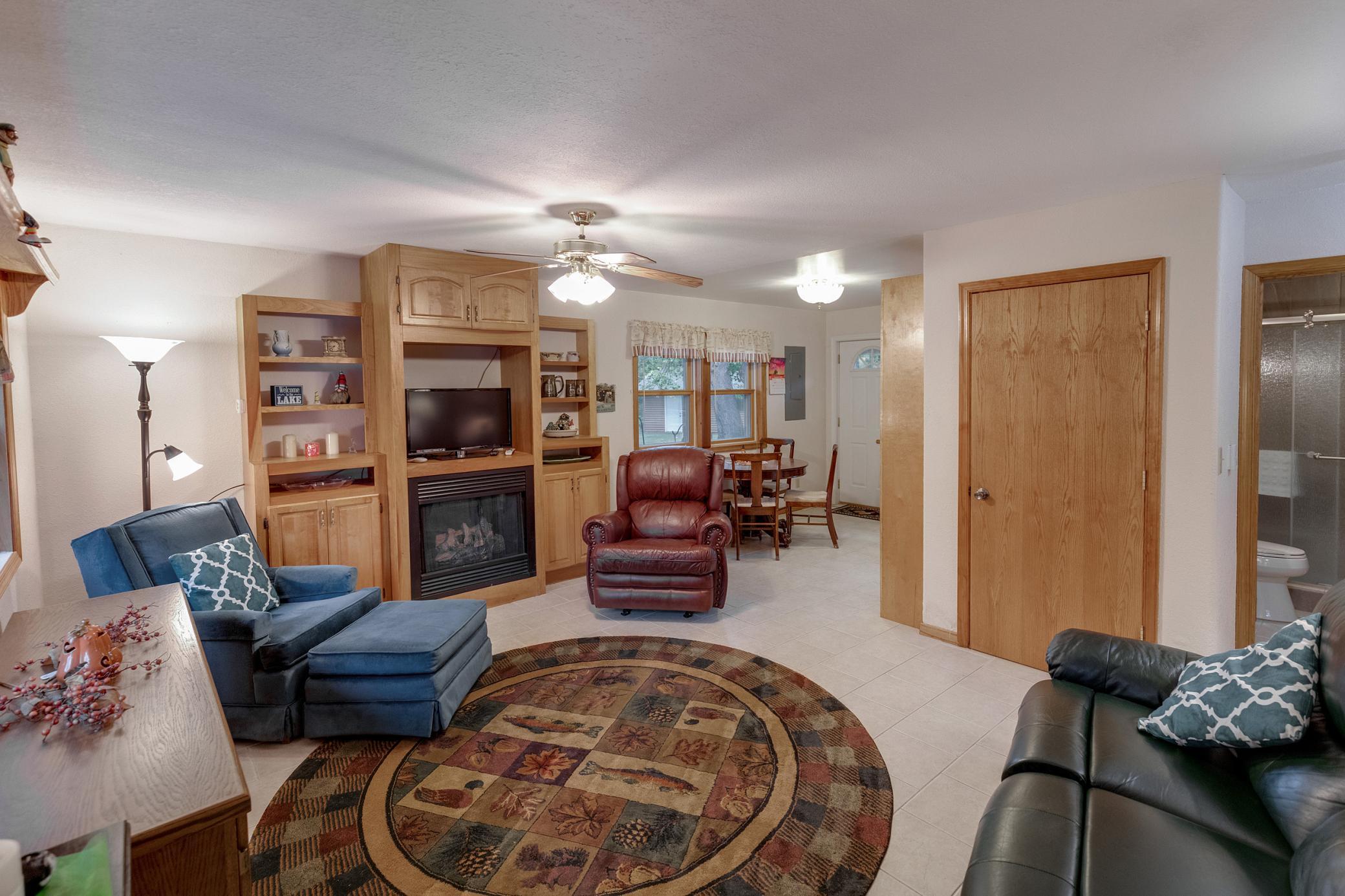 9365 Lindroth Lane