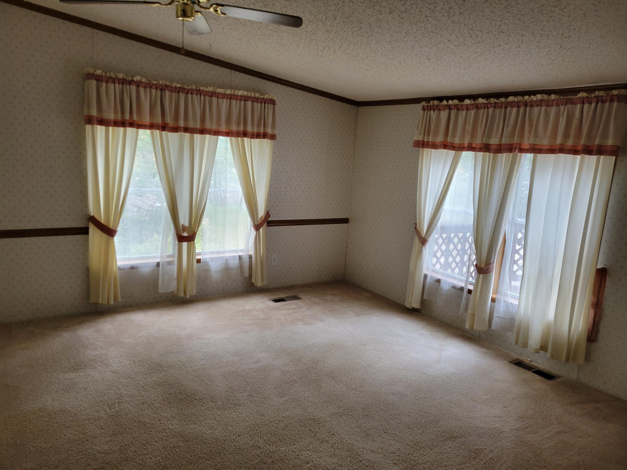 1155 Horseshoe Lake Road