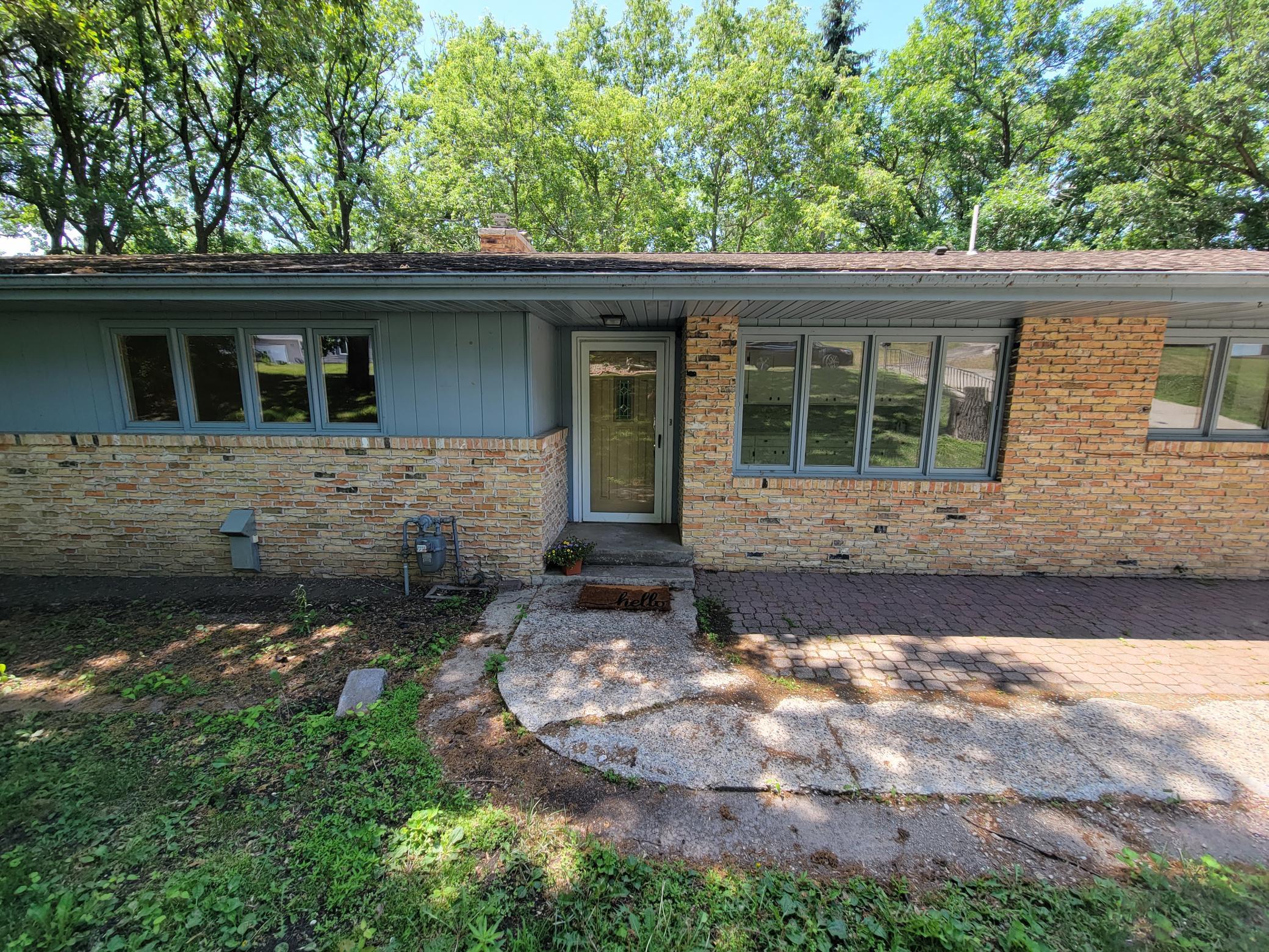 517 Guttenberg Heights