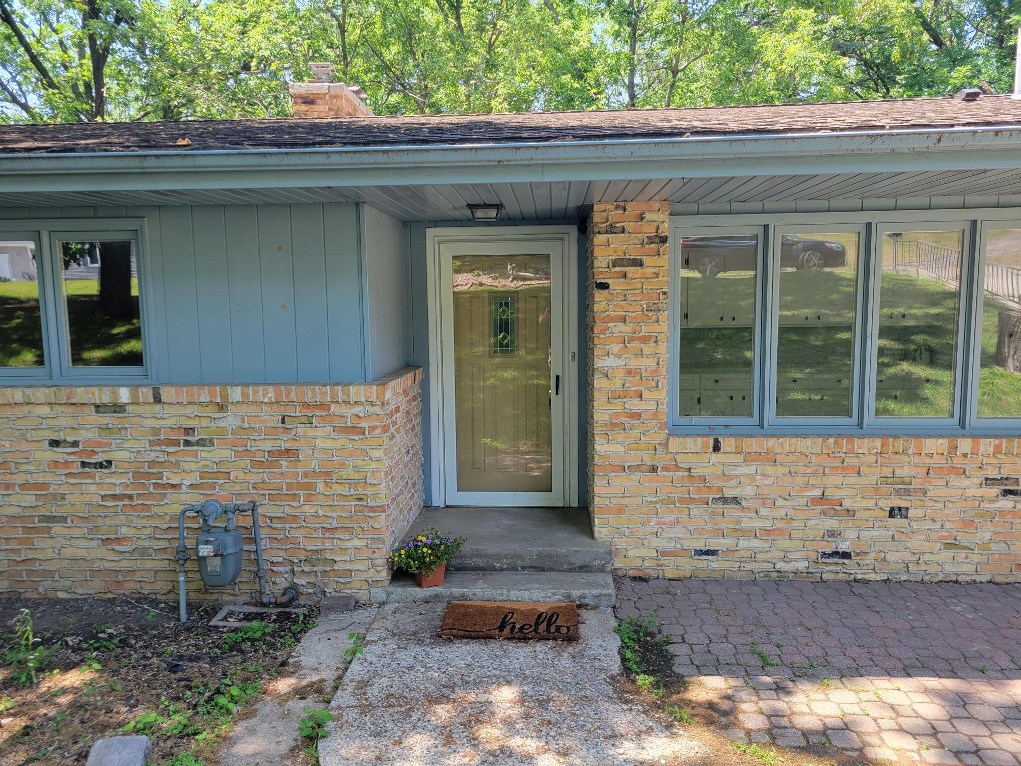 517 Guttenberg Heights