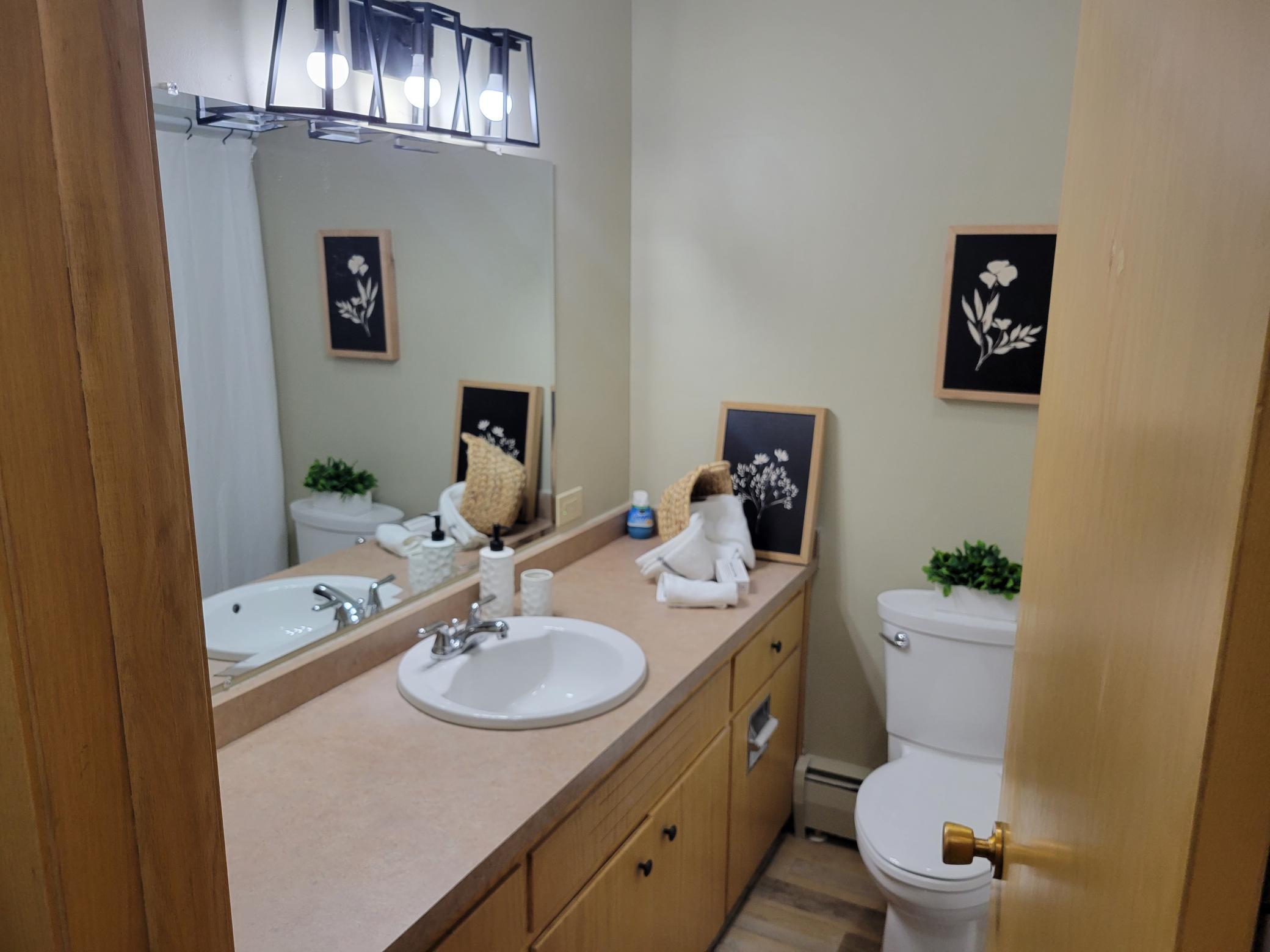 517 Guttenberg Heights