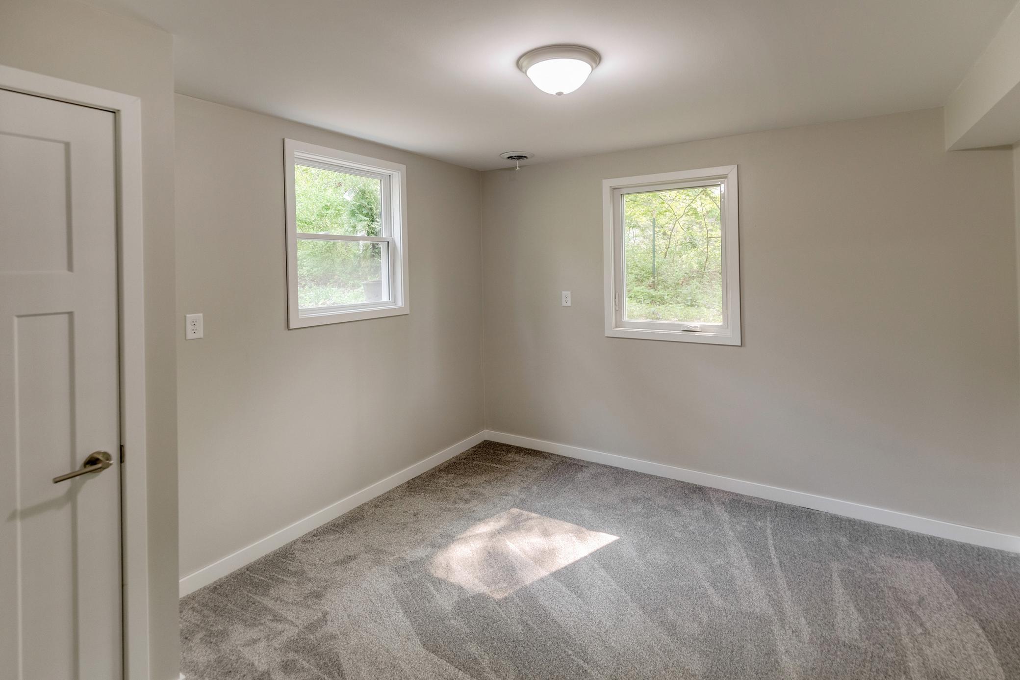 517 Guttenberg Heights