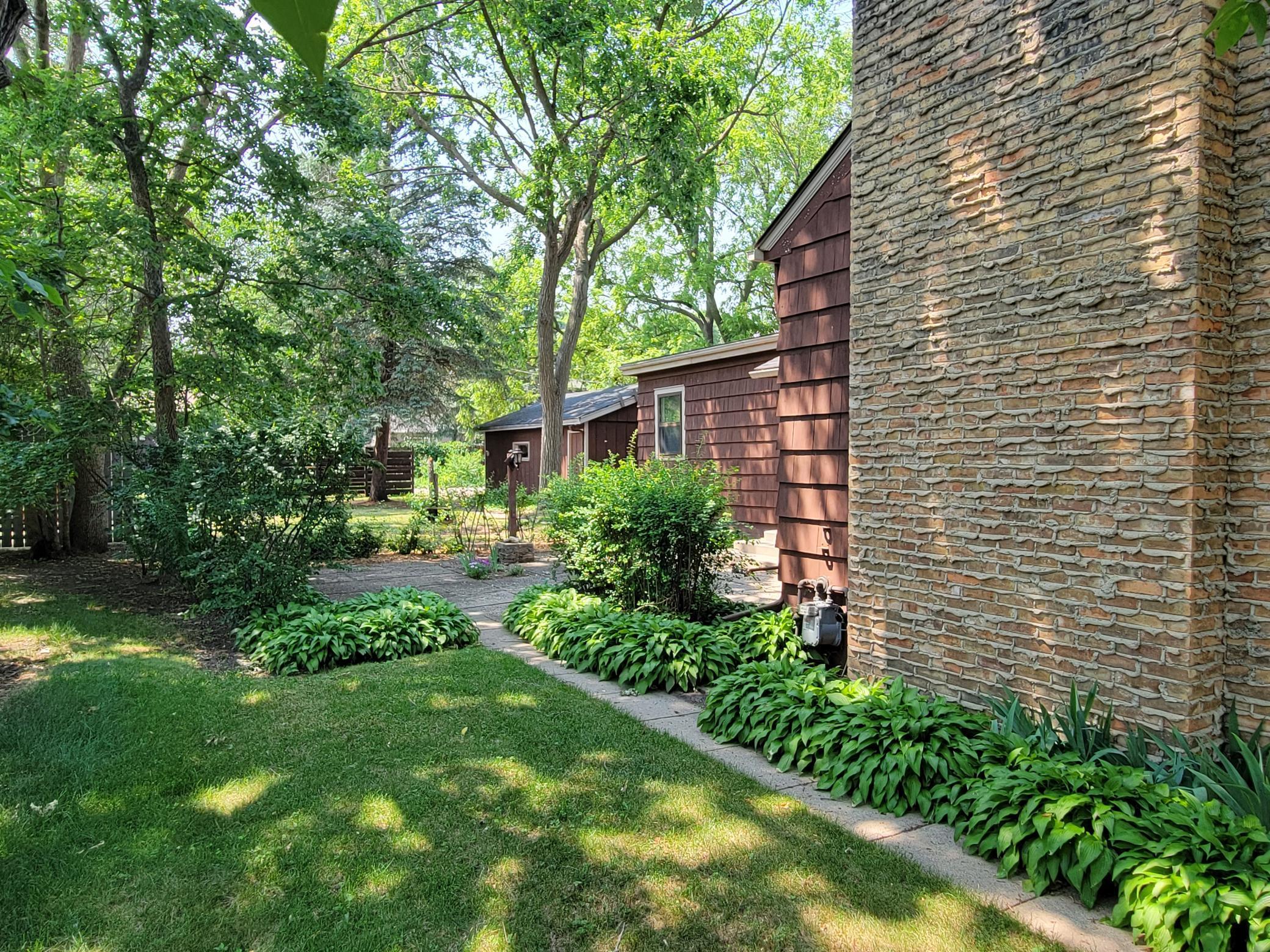 816 Elm Street