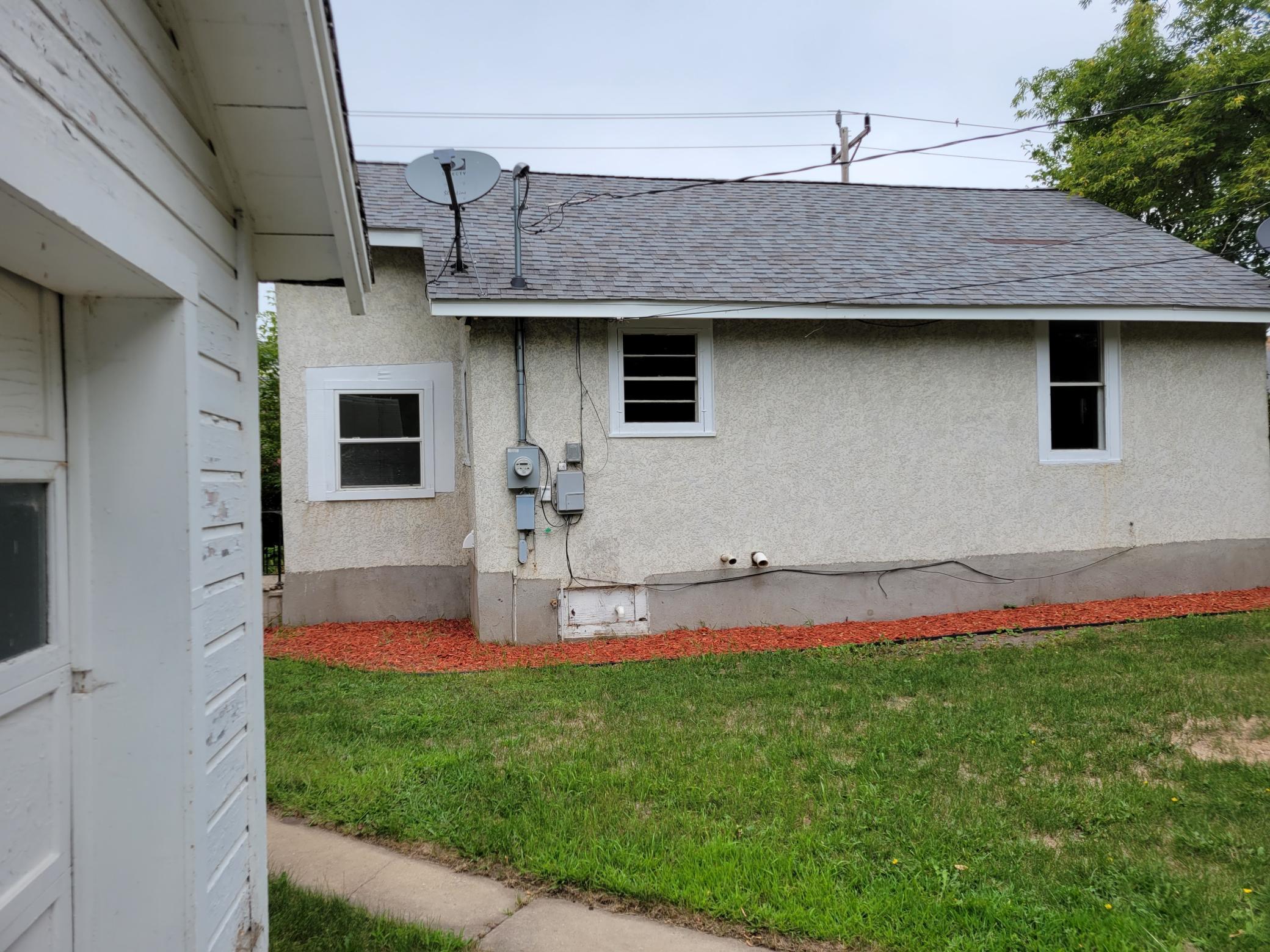 302 SE 15th Street