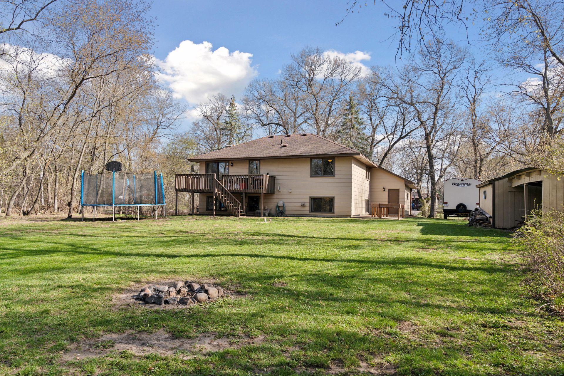 2753 225th Lane NE