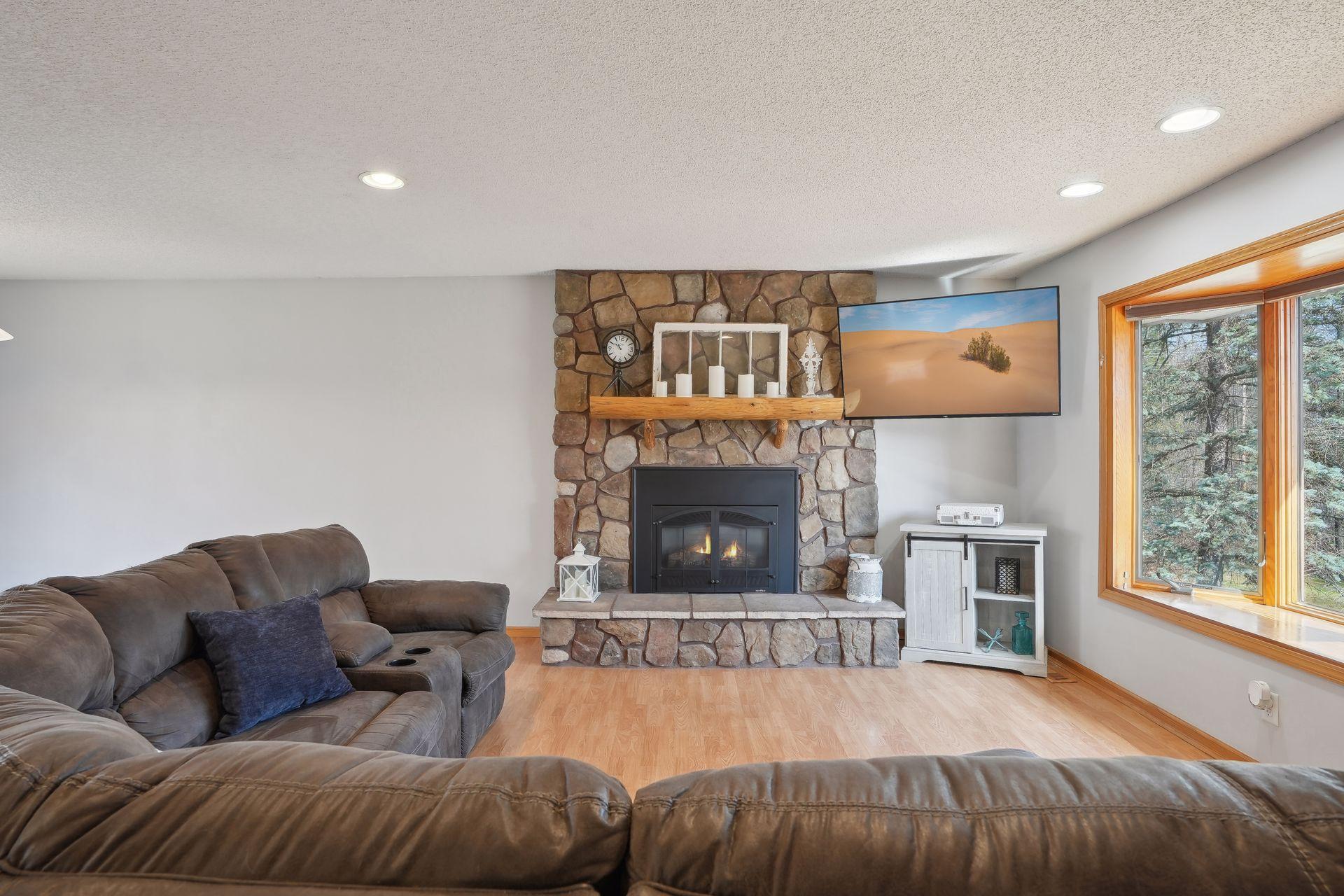 2753 225th Lane NE