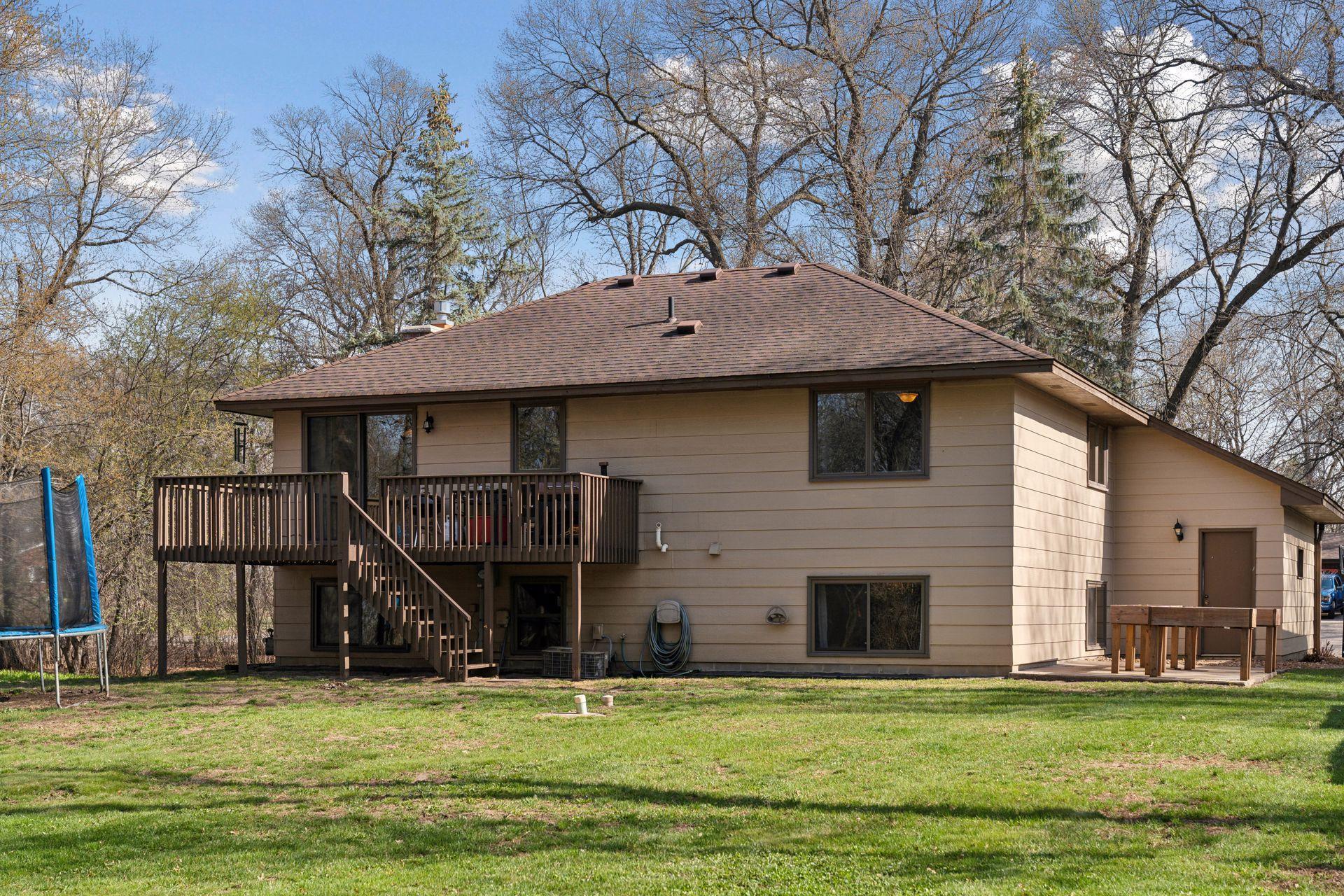 2753 225th Lane NE