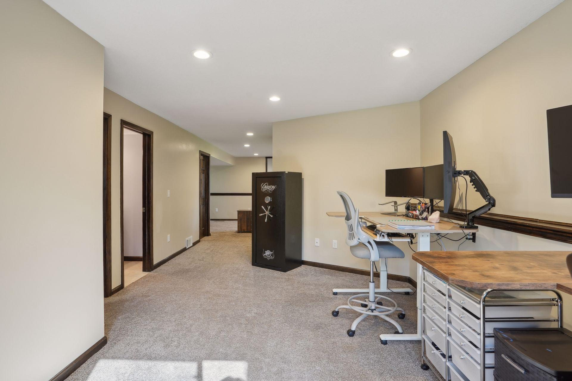 2753 225th Lane NE