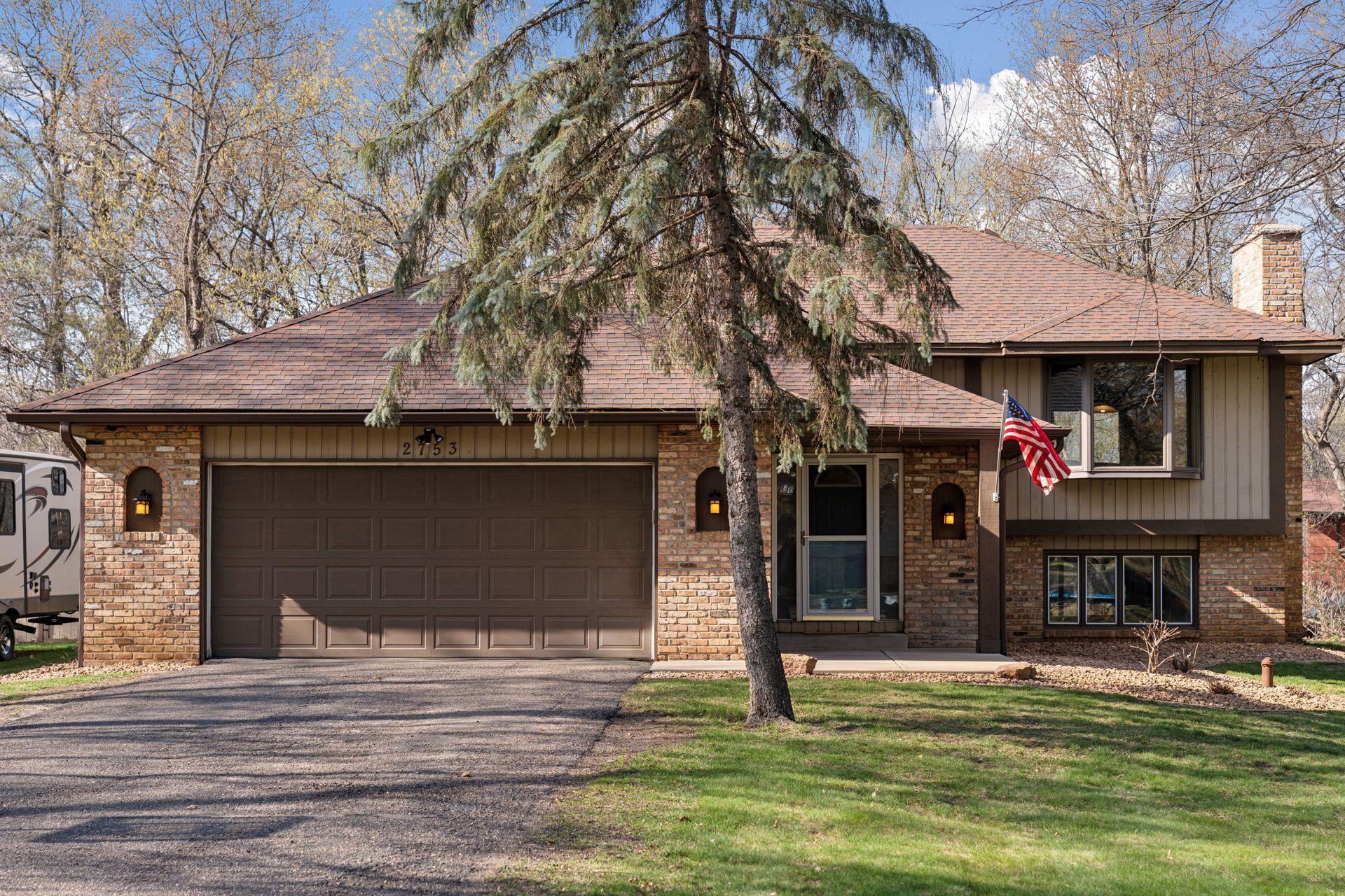2753 225th Lane NE