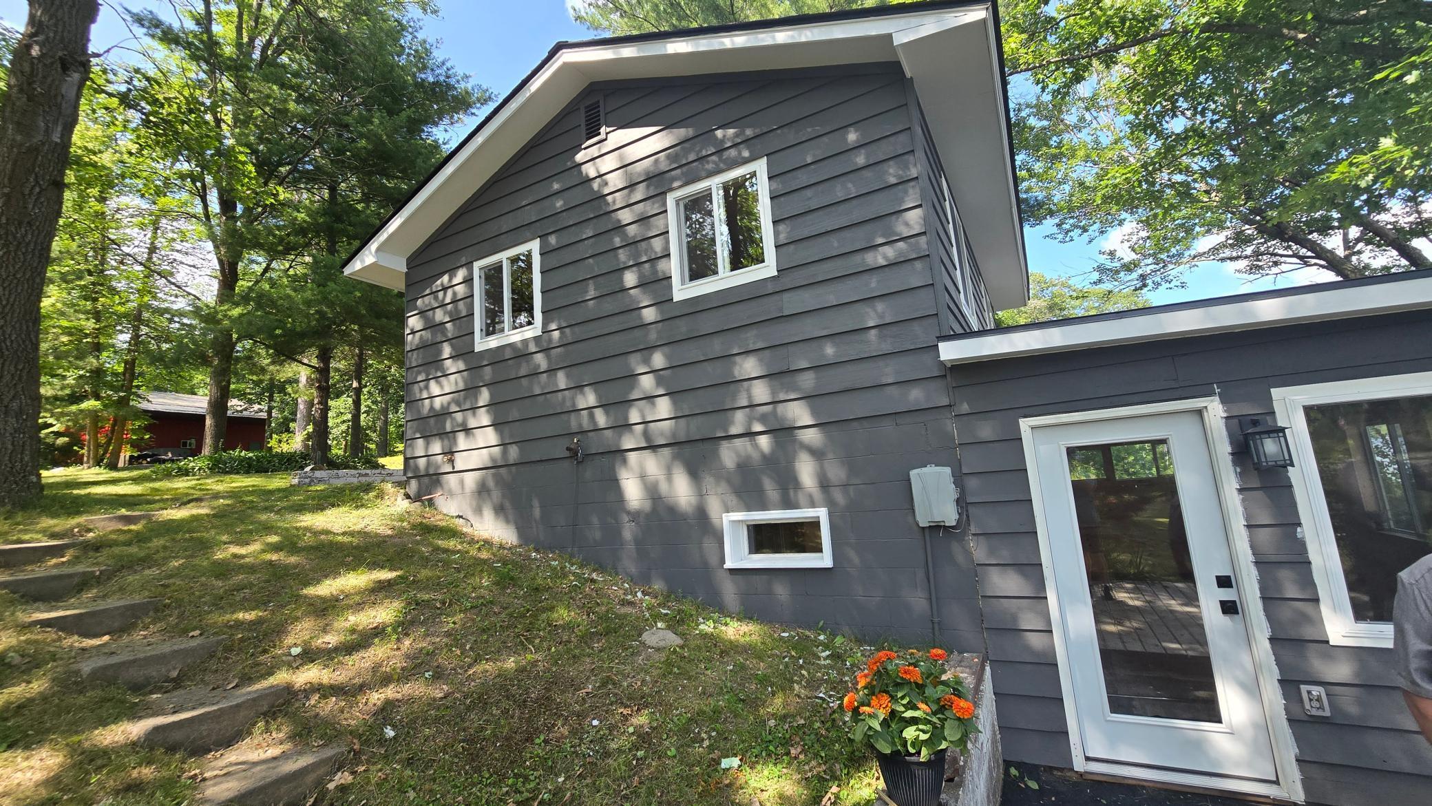 44860 S Smokey Hollow Road