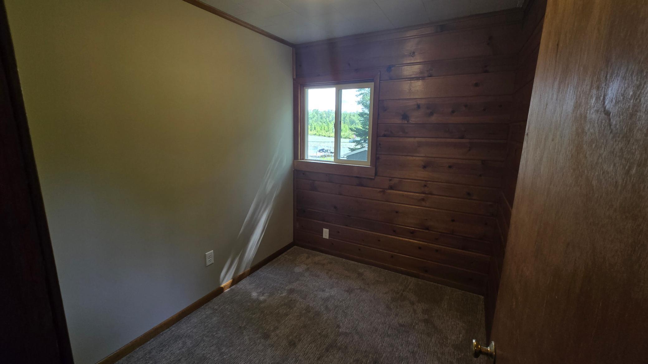 44860 S Smokey Hollow Road