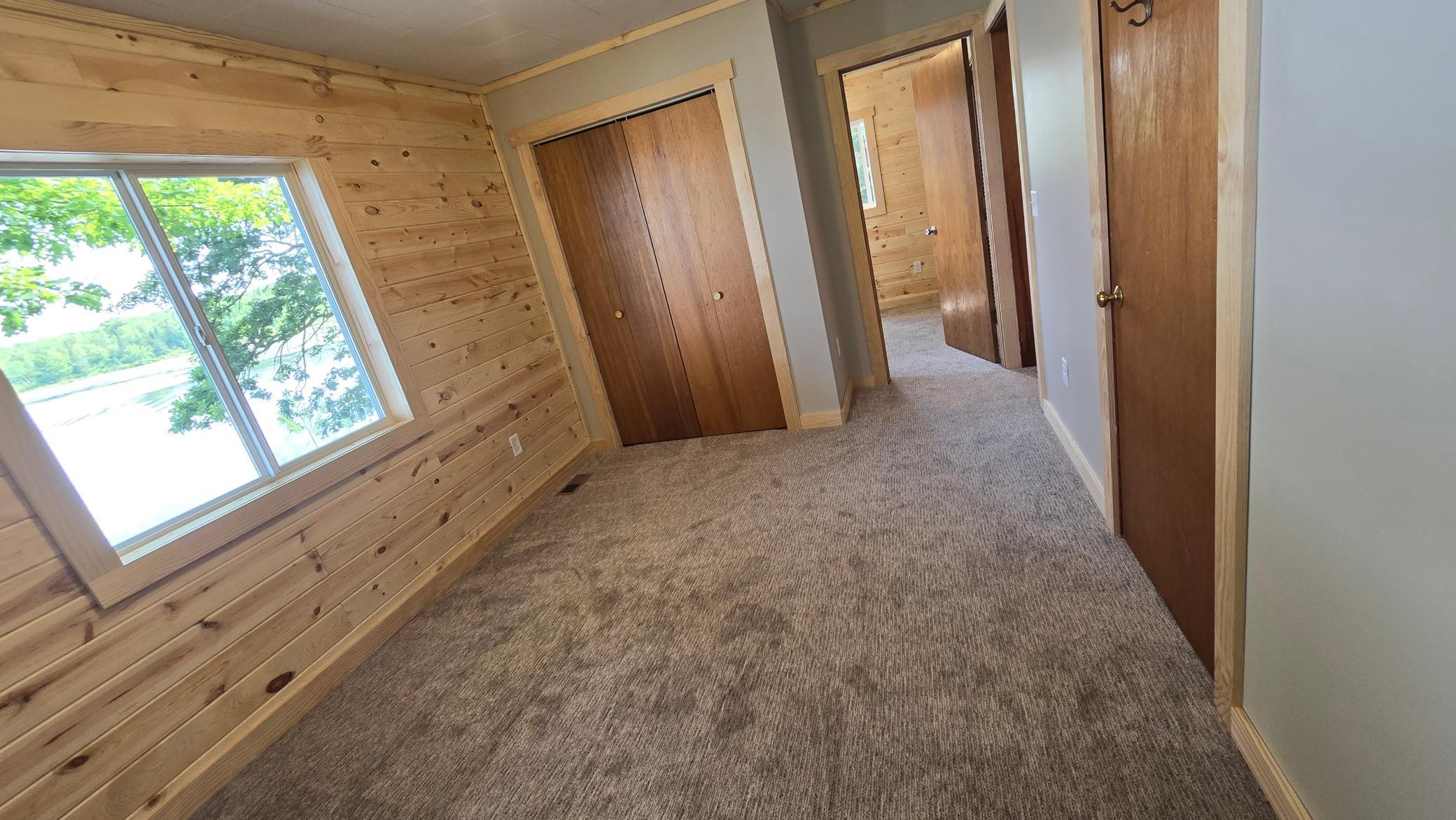44860 S Smokey Hollow Road