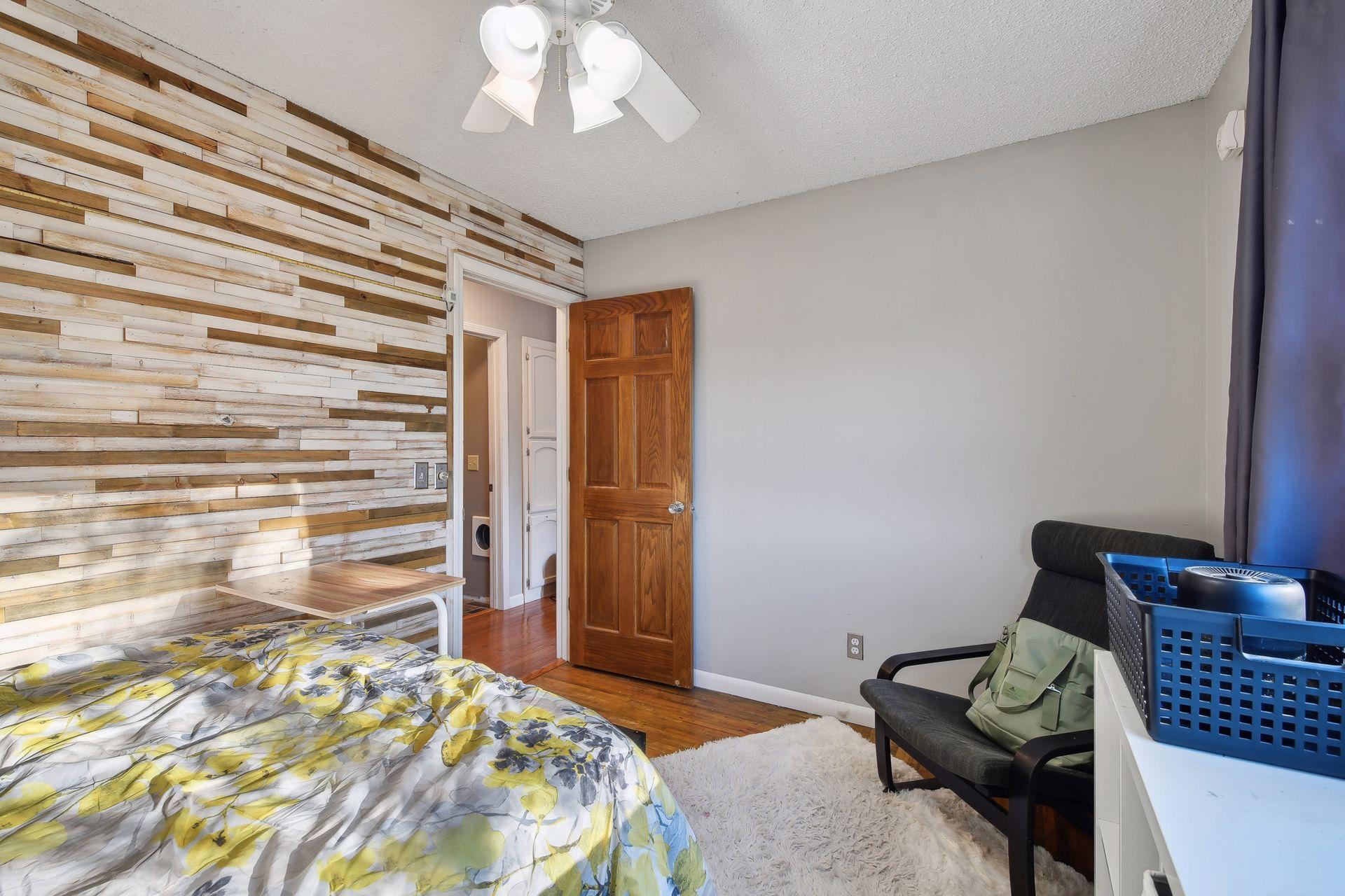 15444 Lesley Lane