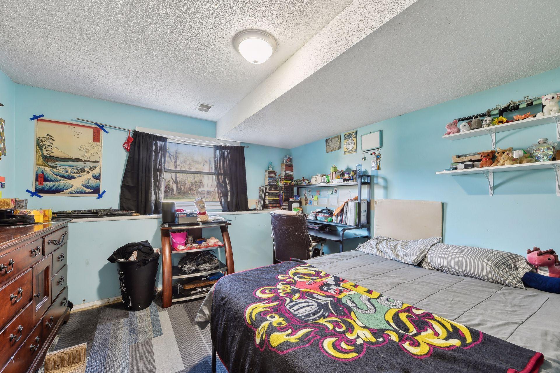 15444 Lesley Lane