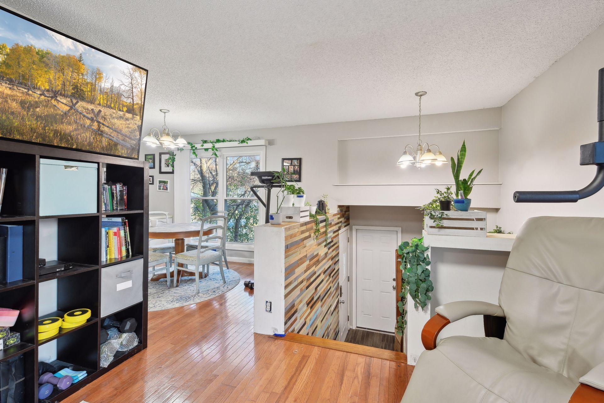 15444 Lesley Lane