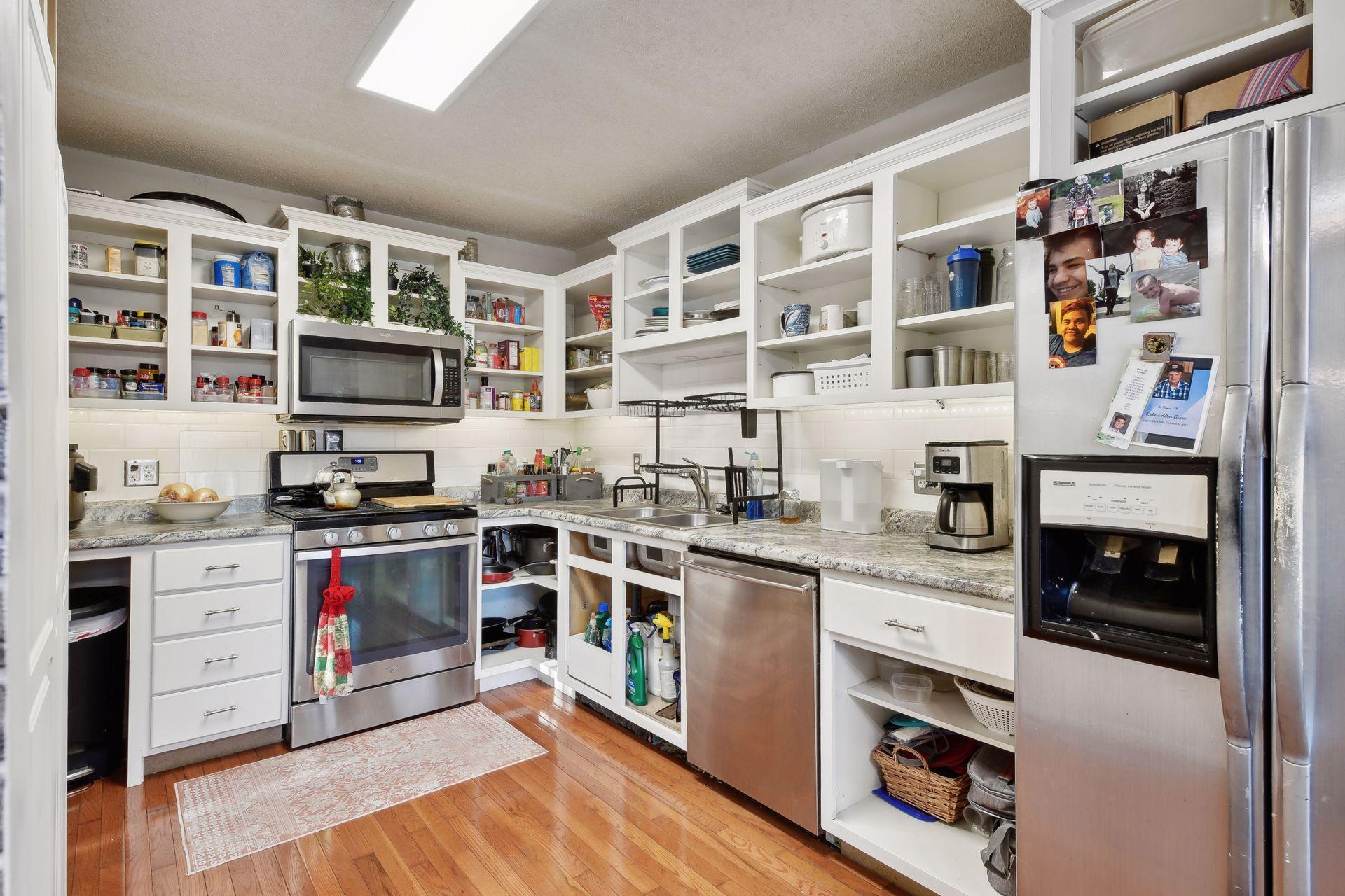 15444 Lesley Lane