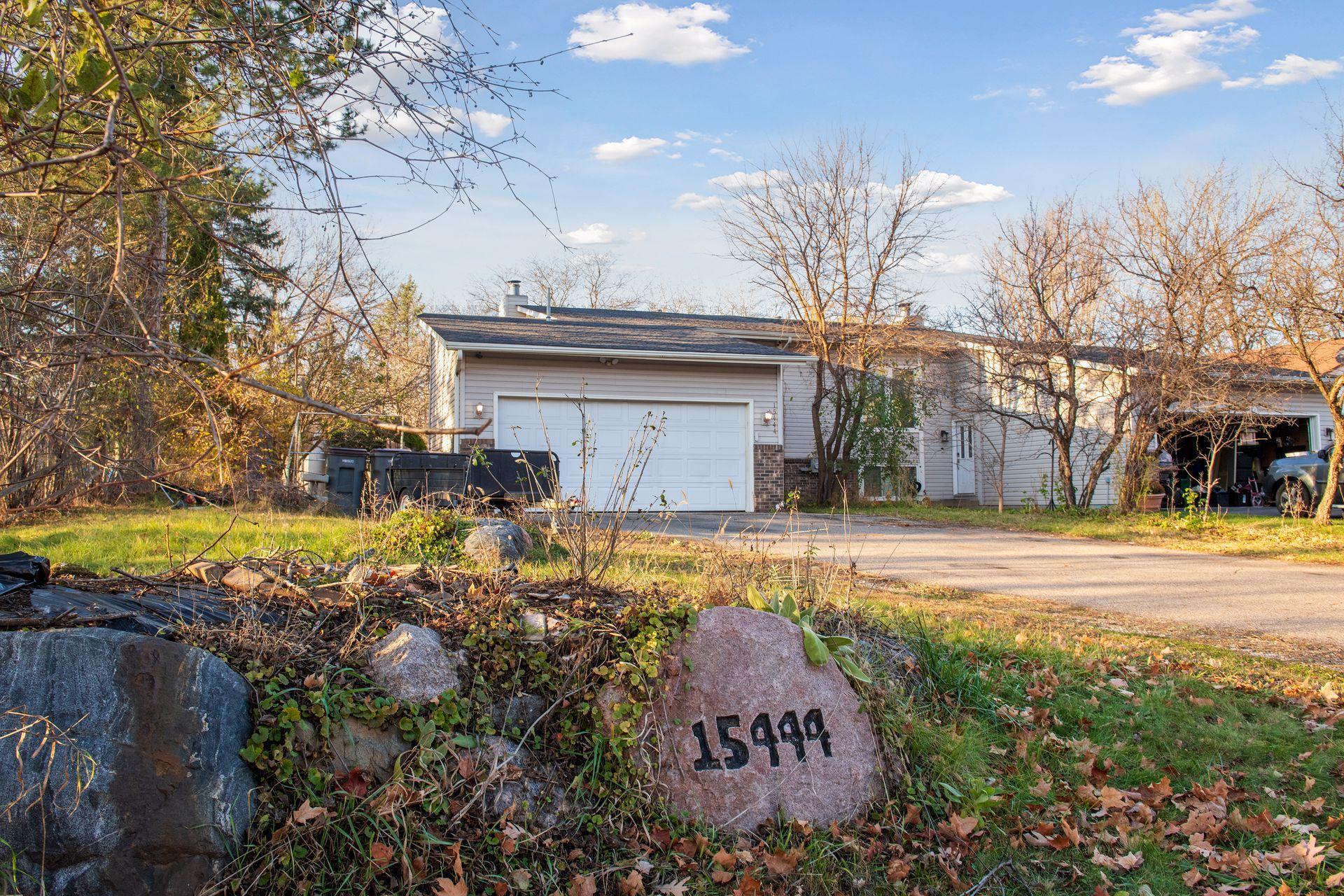 15444 Lesley Lane