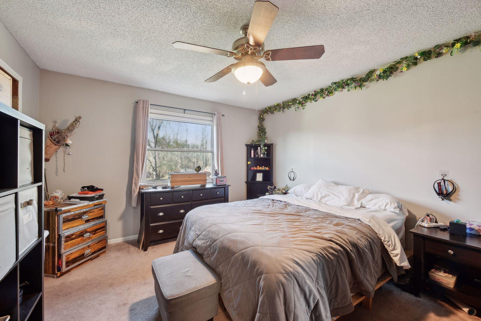15444 Lesley Lane