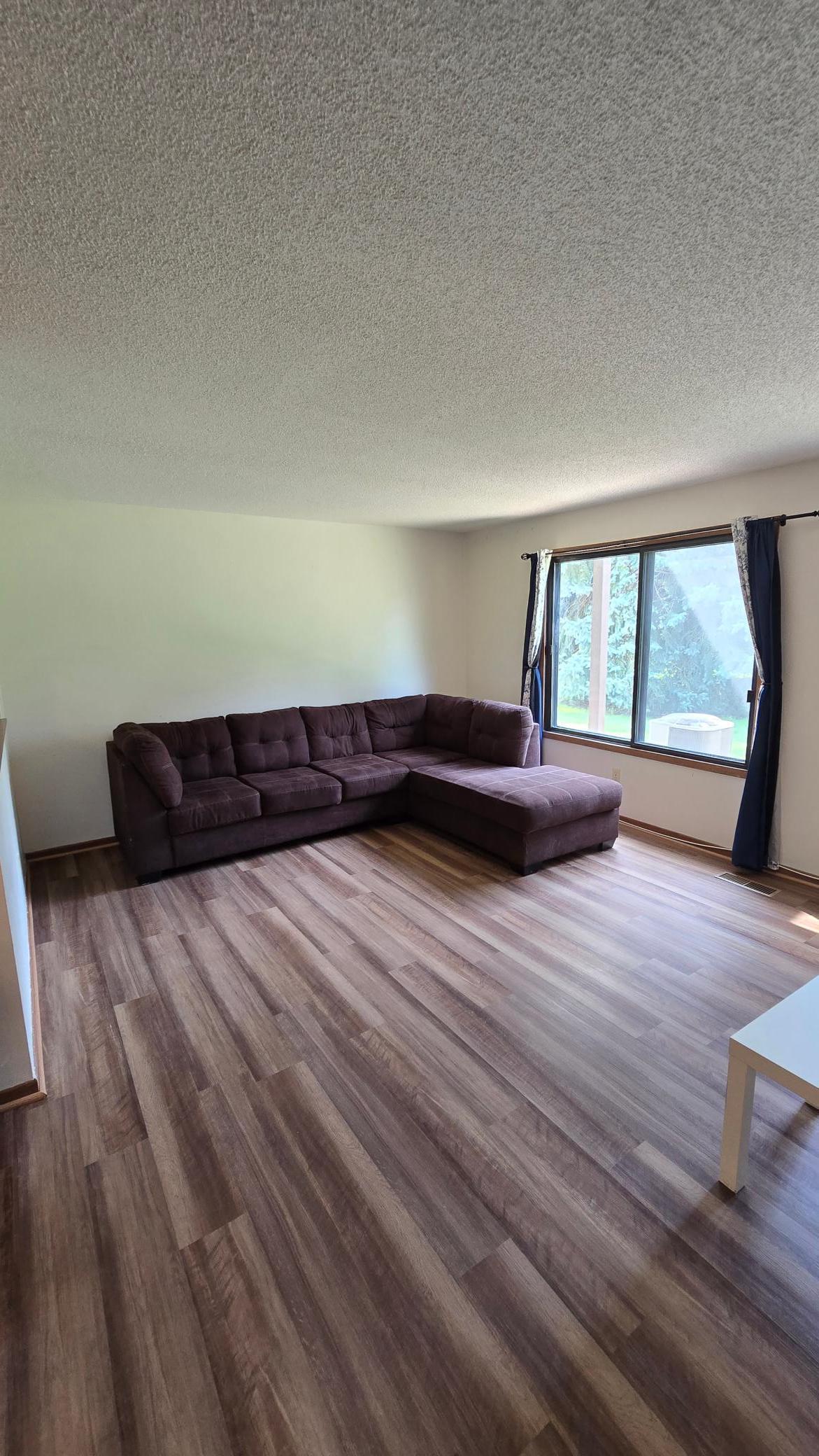 122 96th Lane NE Unit: 122