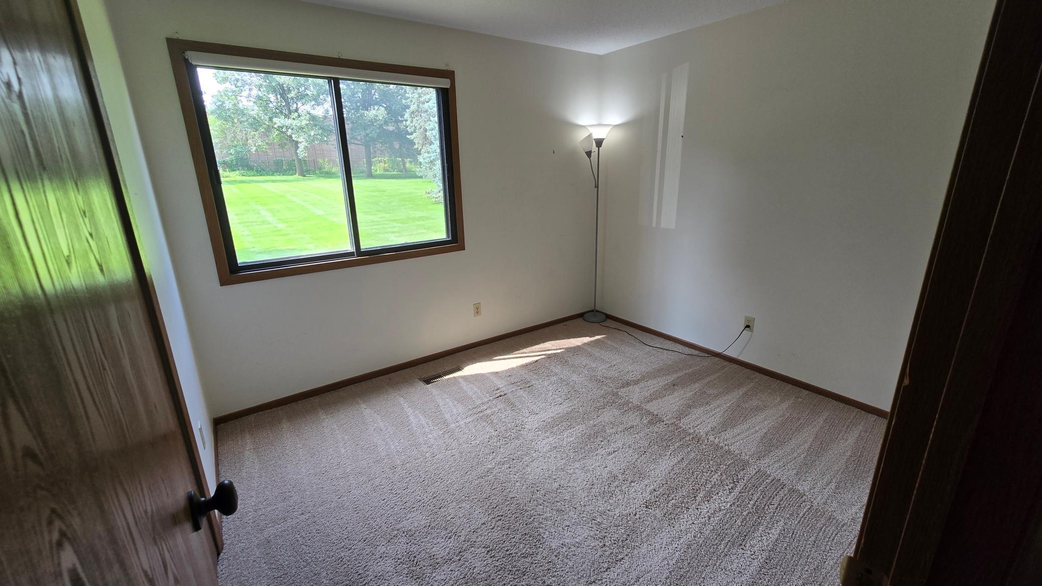 122 96th Lane NE Unit: 122
