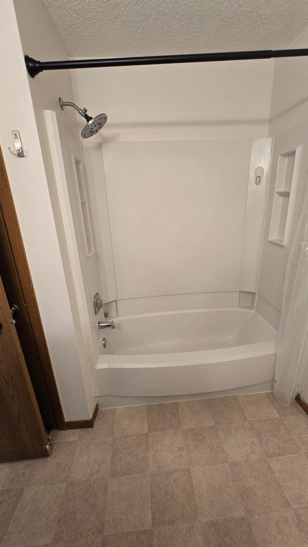 122 96th Lane NE Unit: 122