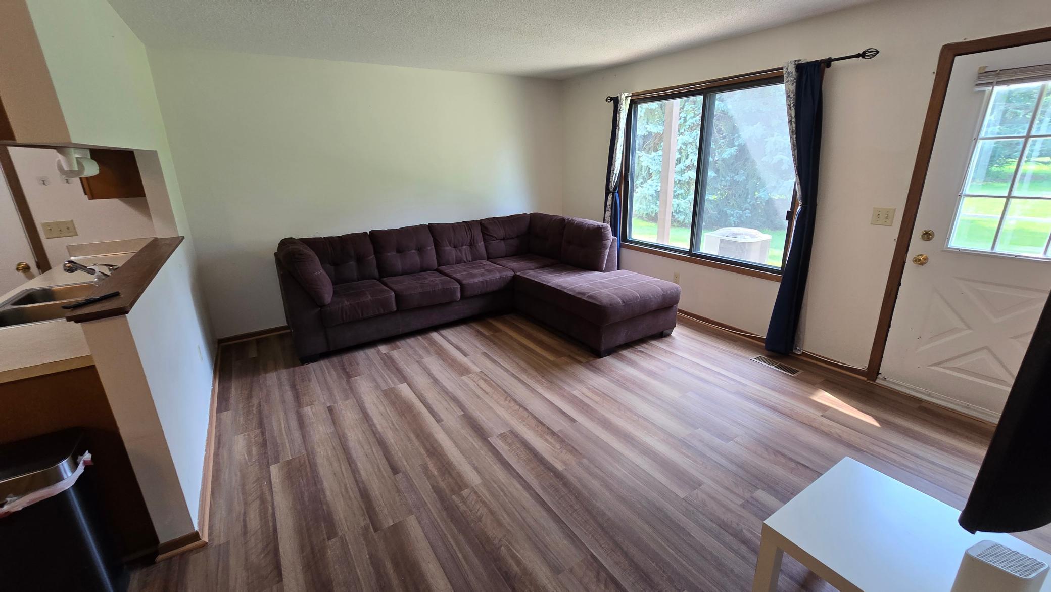 122 96th Lane NE Unit: 122