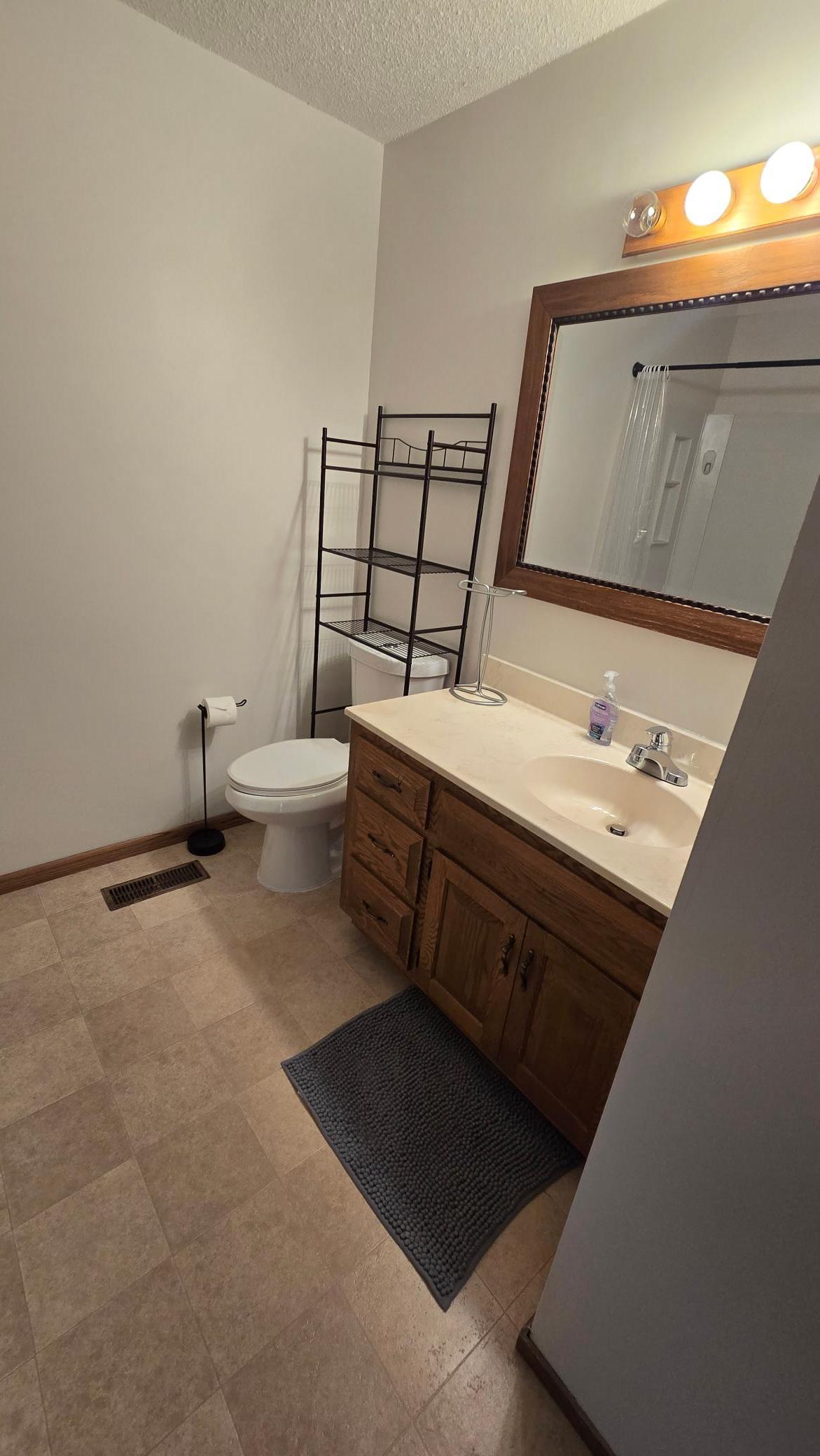 122 96th Lane NE Unit: 122