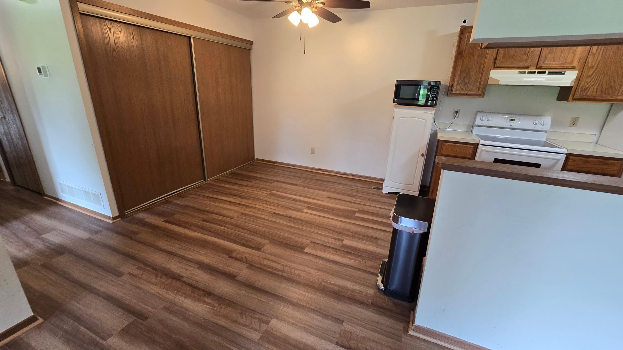 122 96th Lane NE Unit: 122
