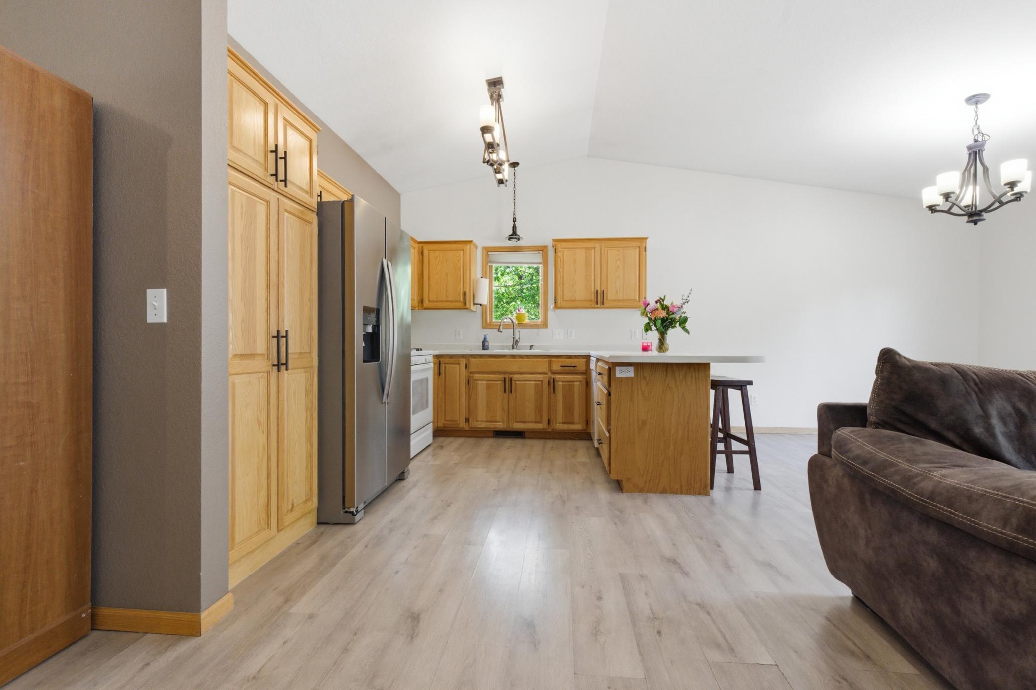 4914 Cedar Scenic Road
