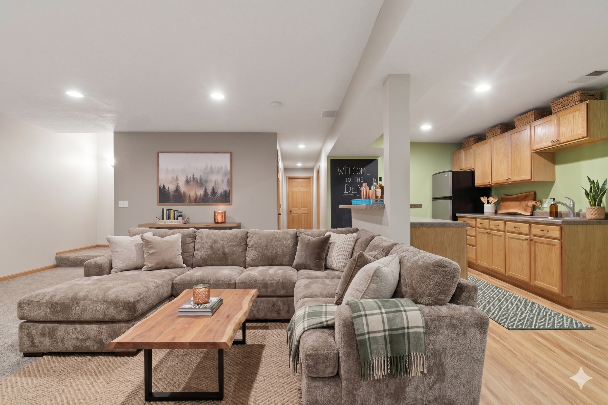 4914 Cedar Scenic Road