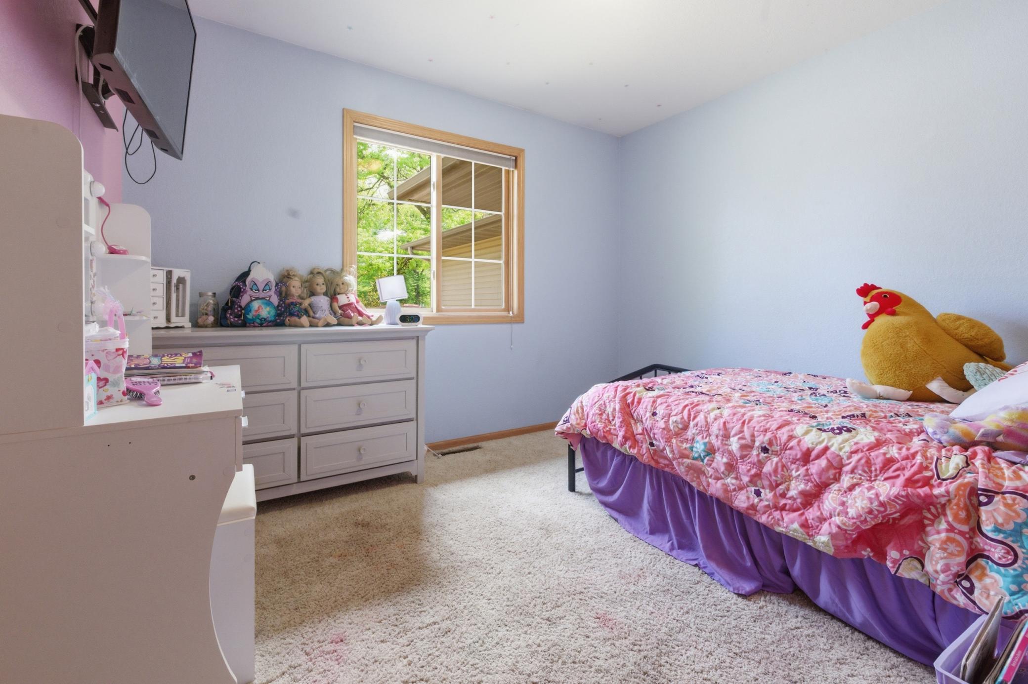 4914 Cedar Scenic Road