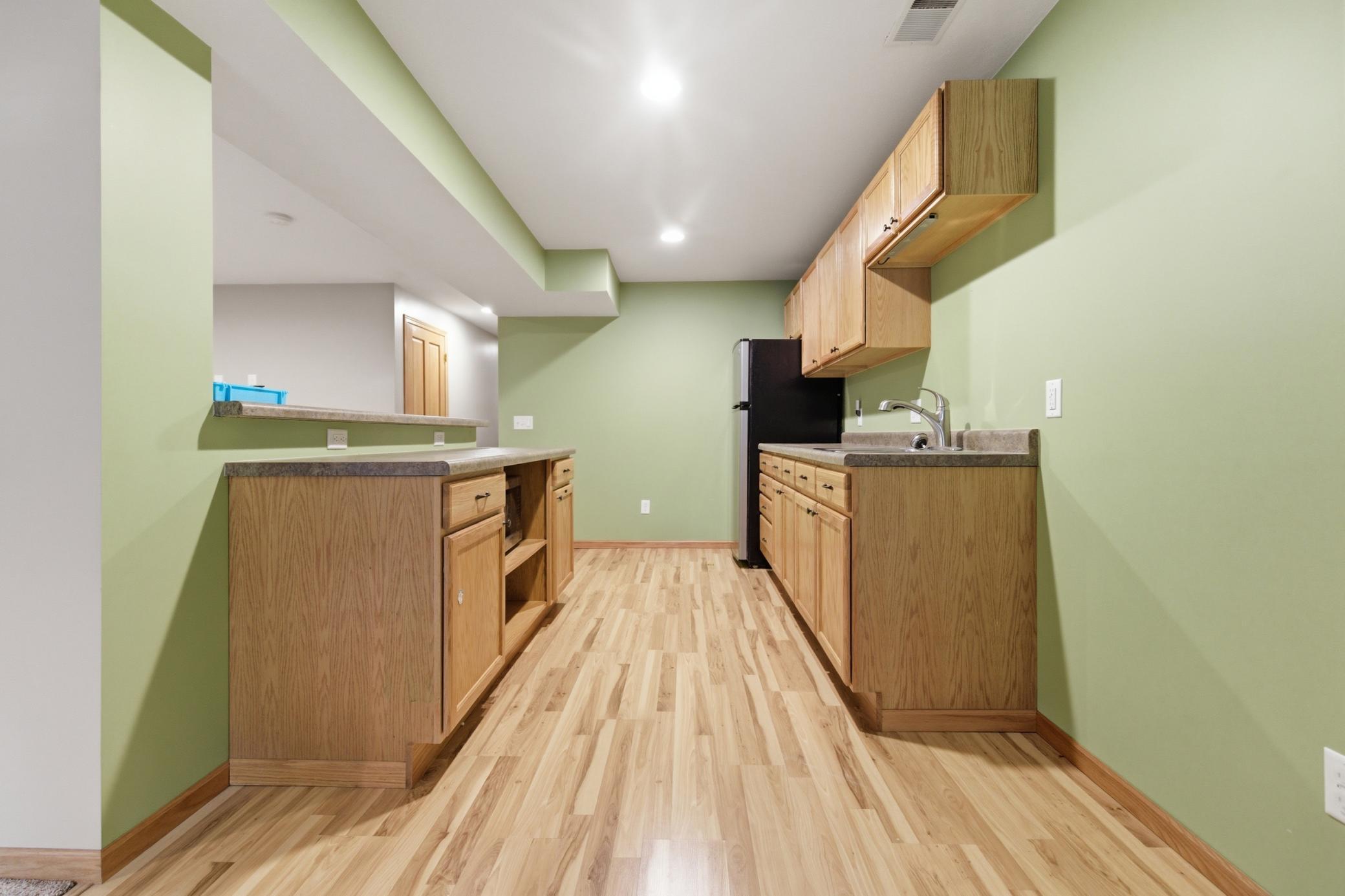 4914 Cedar Scenic Road