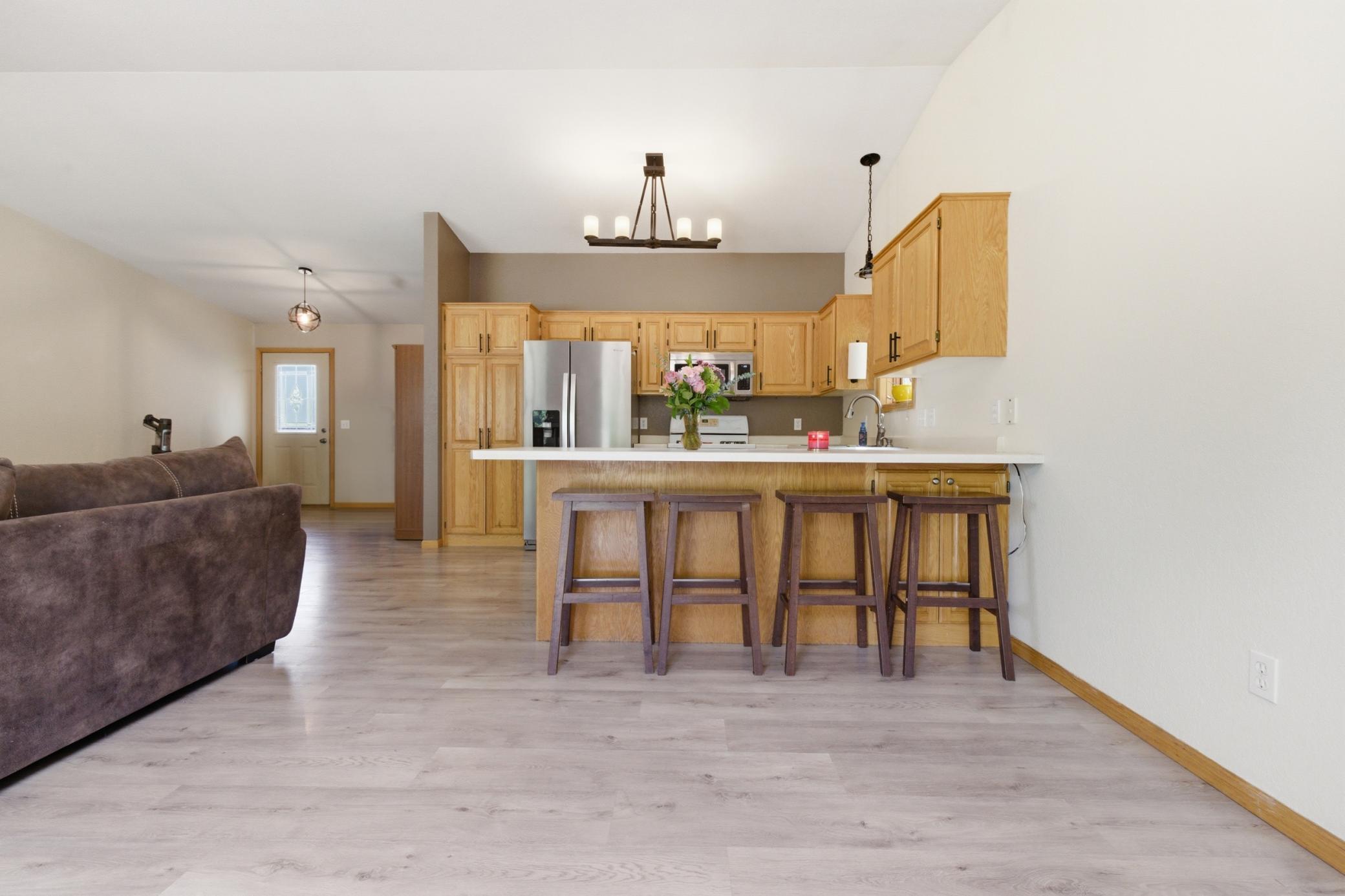 4914 Cedar Scenic Road