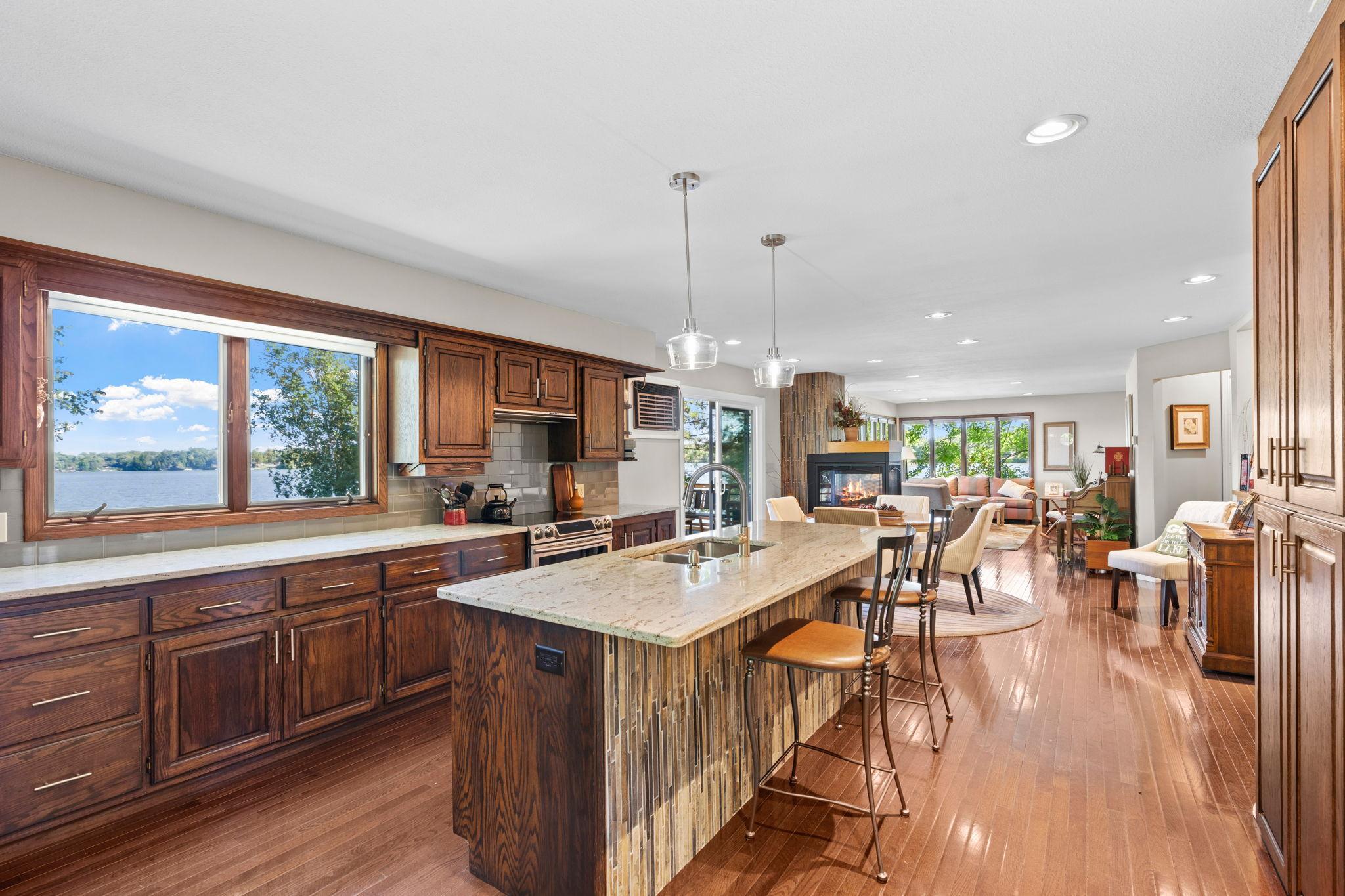 2090 Kendall Loop