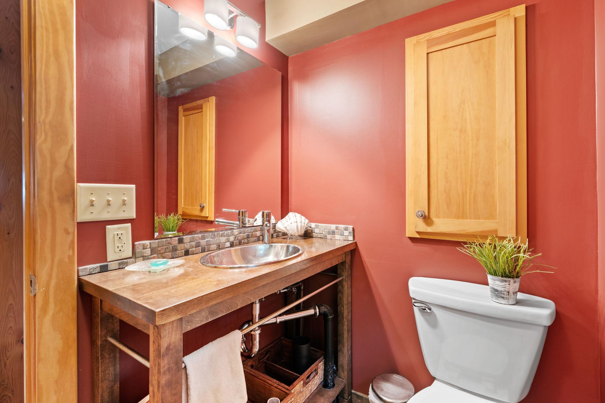 2090 Kendall Loop