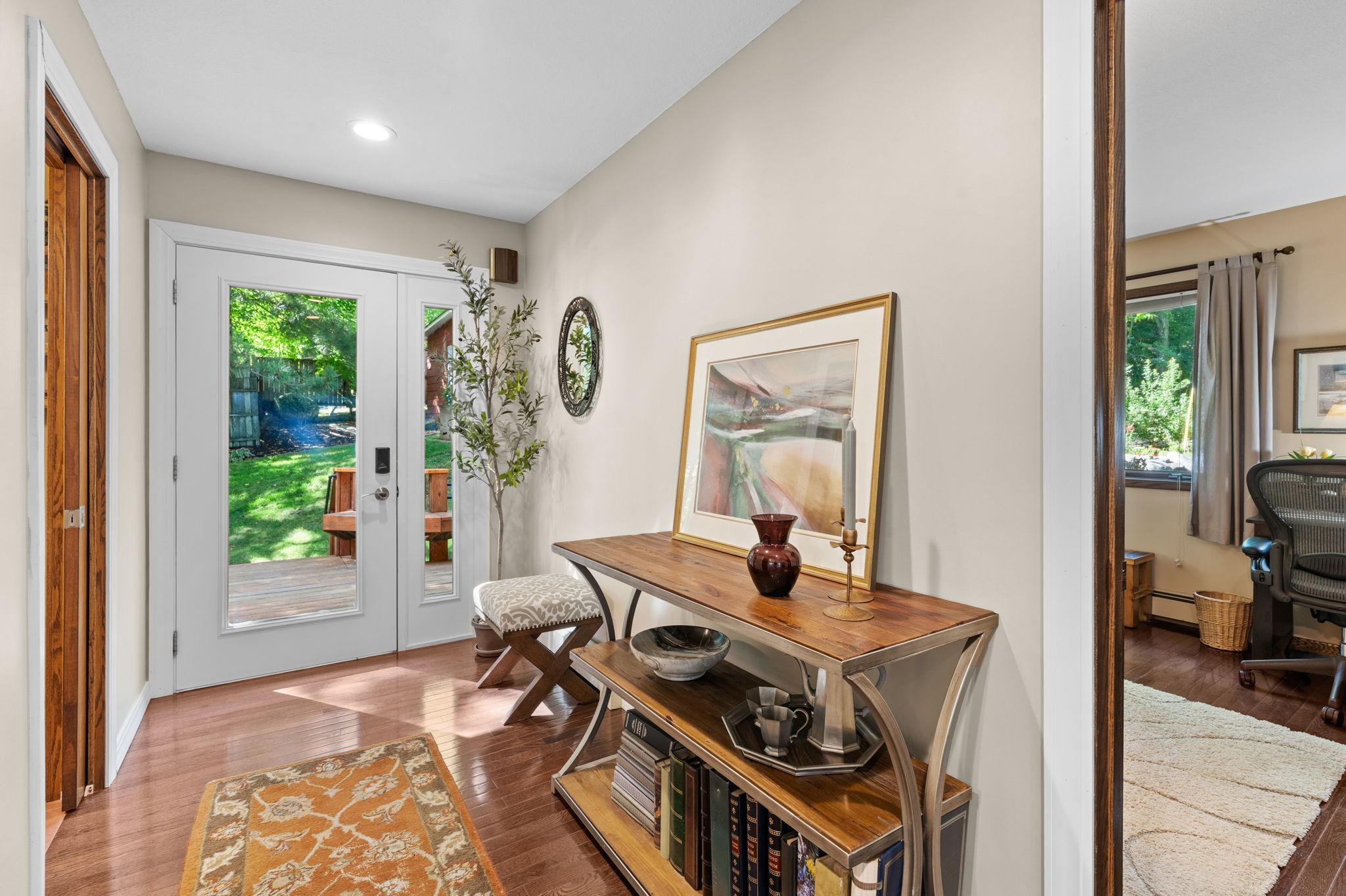 2090 Kendall Loop