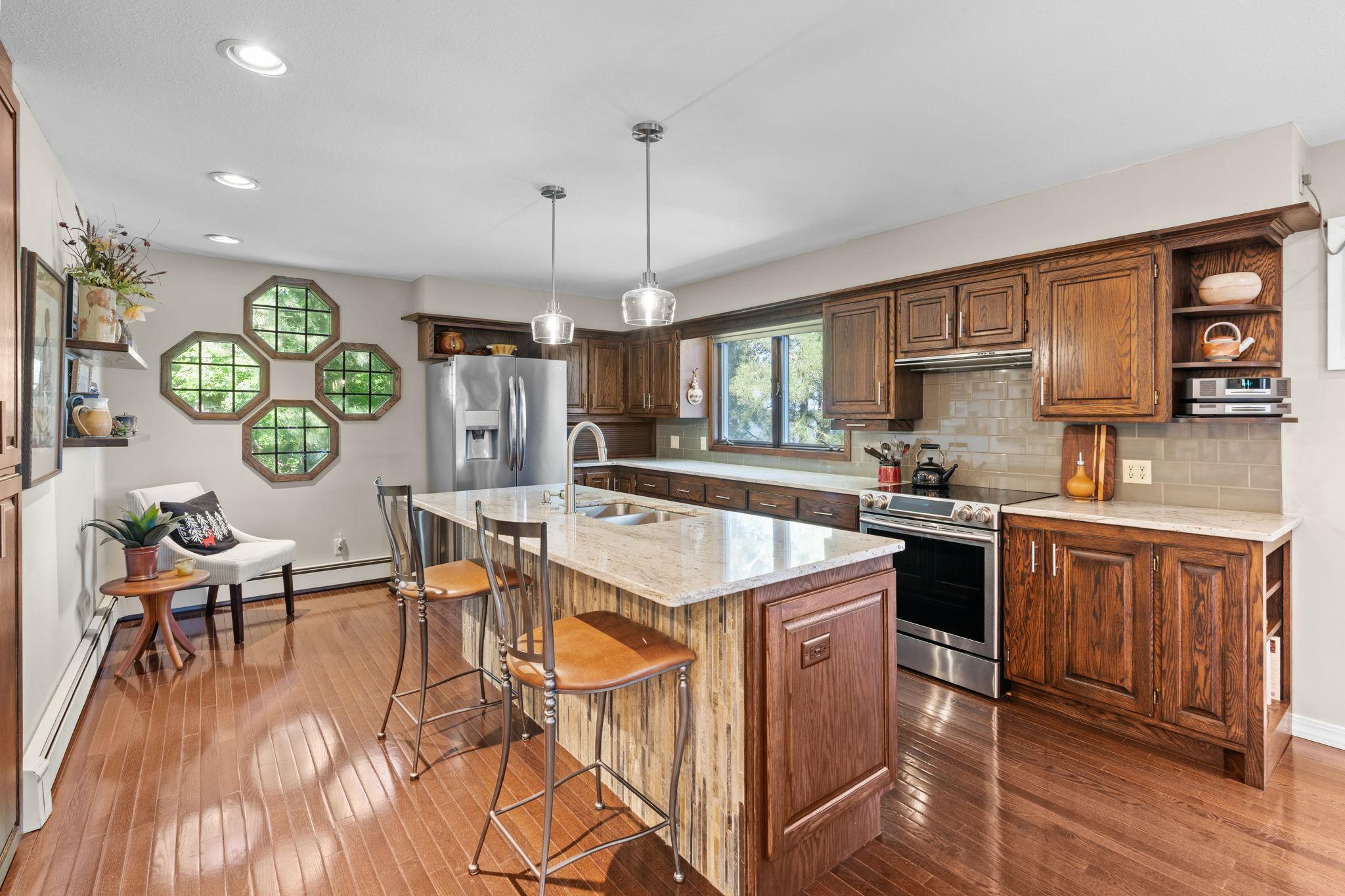 2090 Kendall Loop