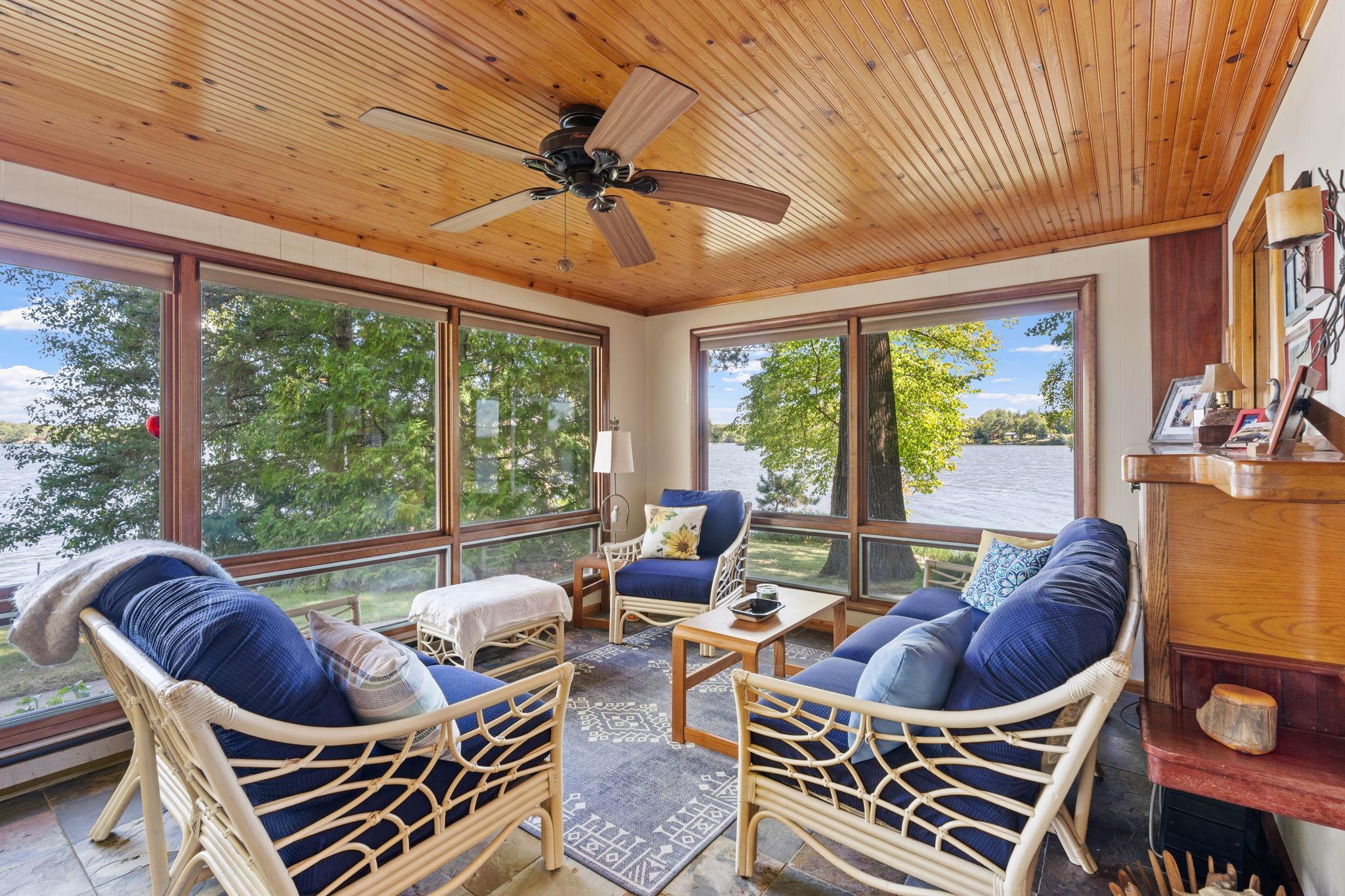 2090 Kendall Loop