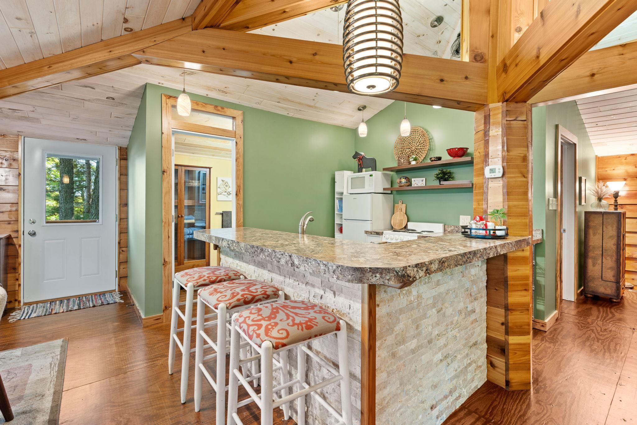2090 Kendall Loop