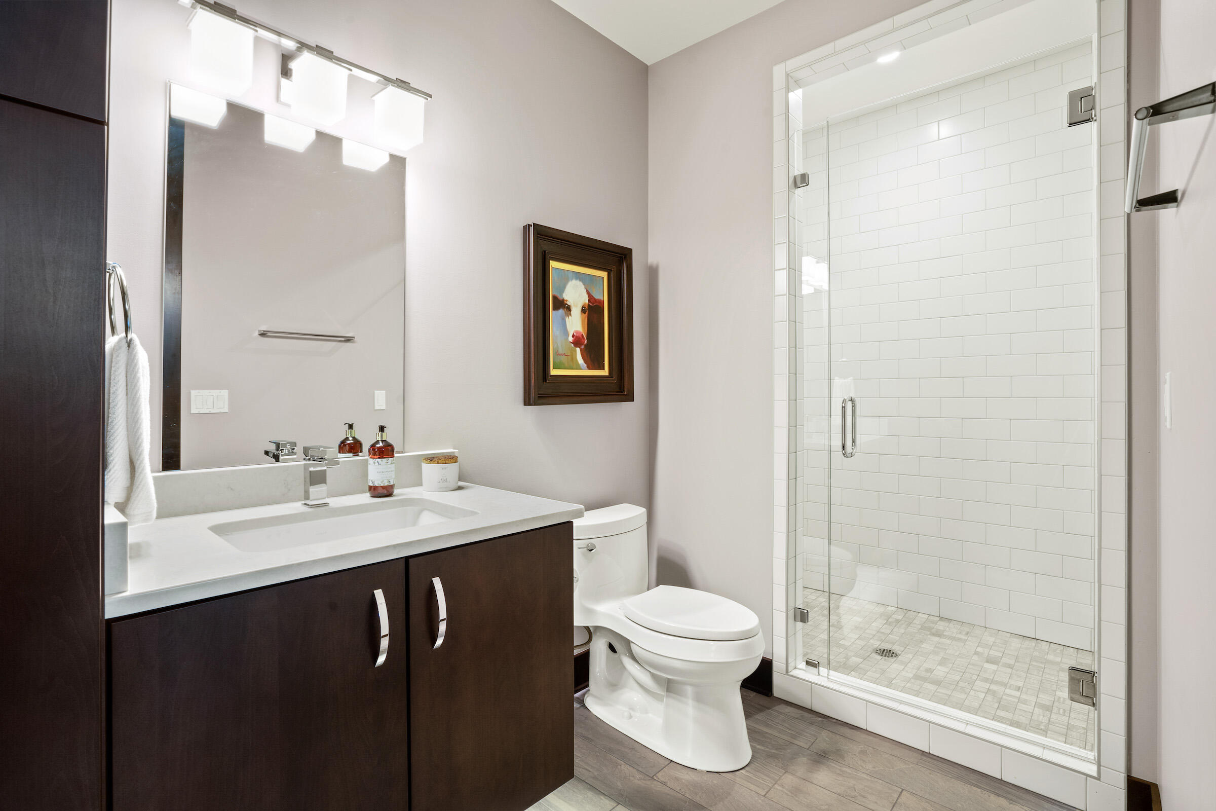 765 E Kilbourn Ave 3