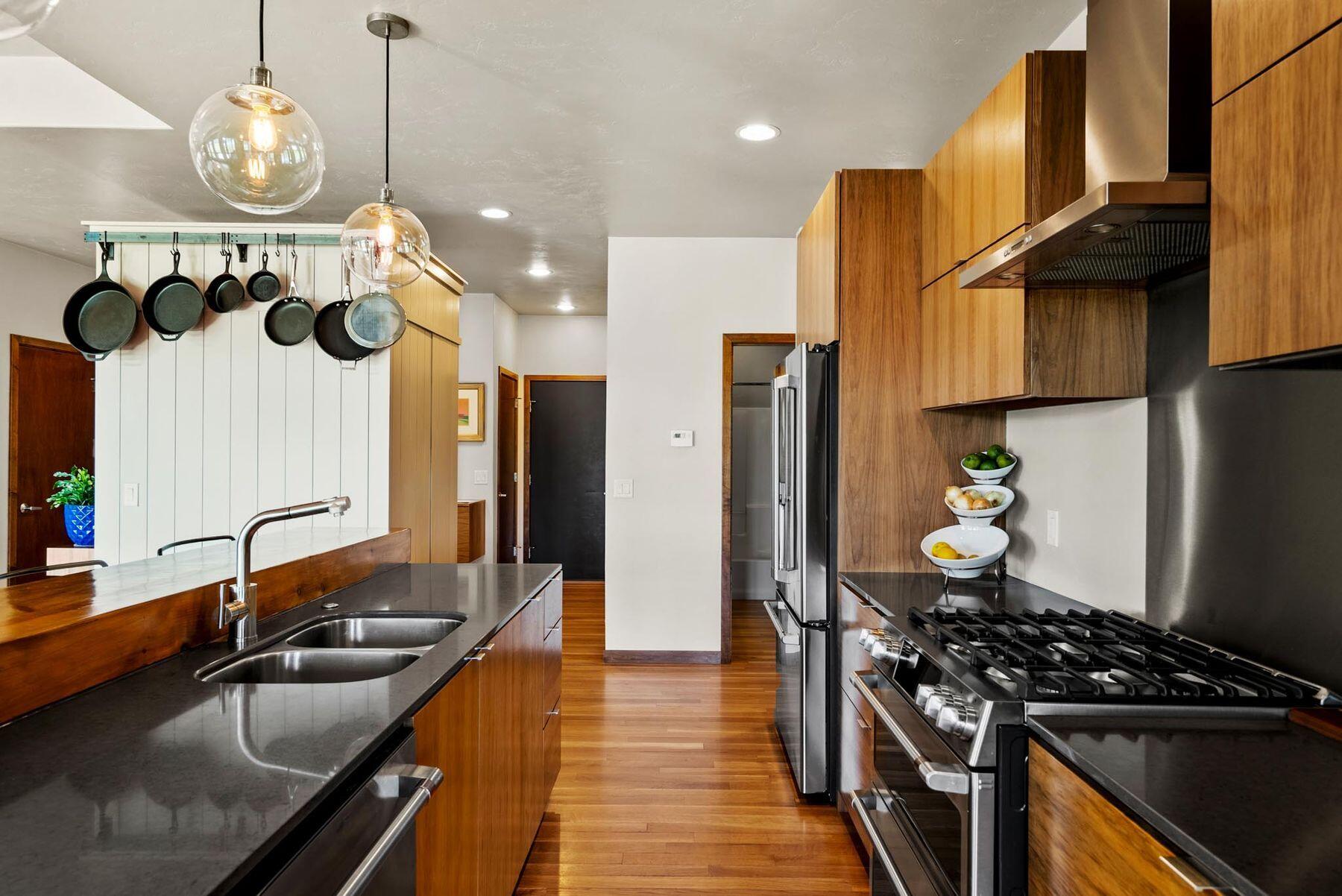 4849 Canvasback Cir