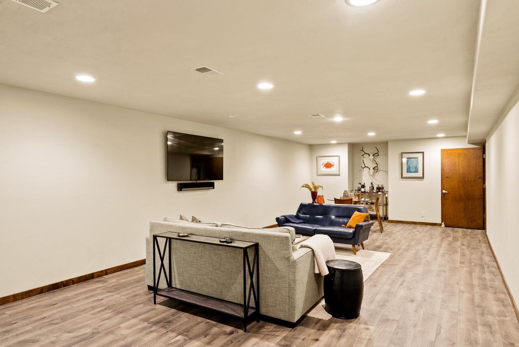 4849 Canvasback Cir
