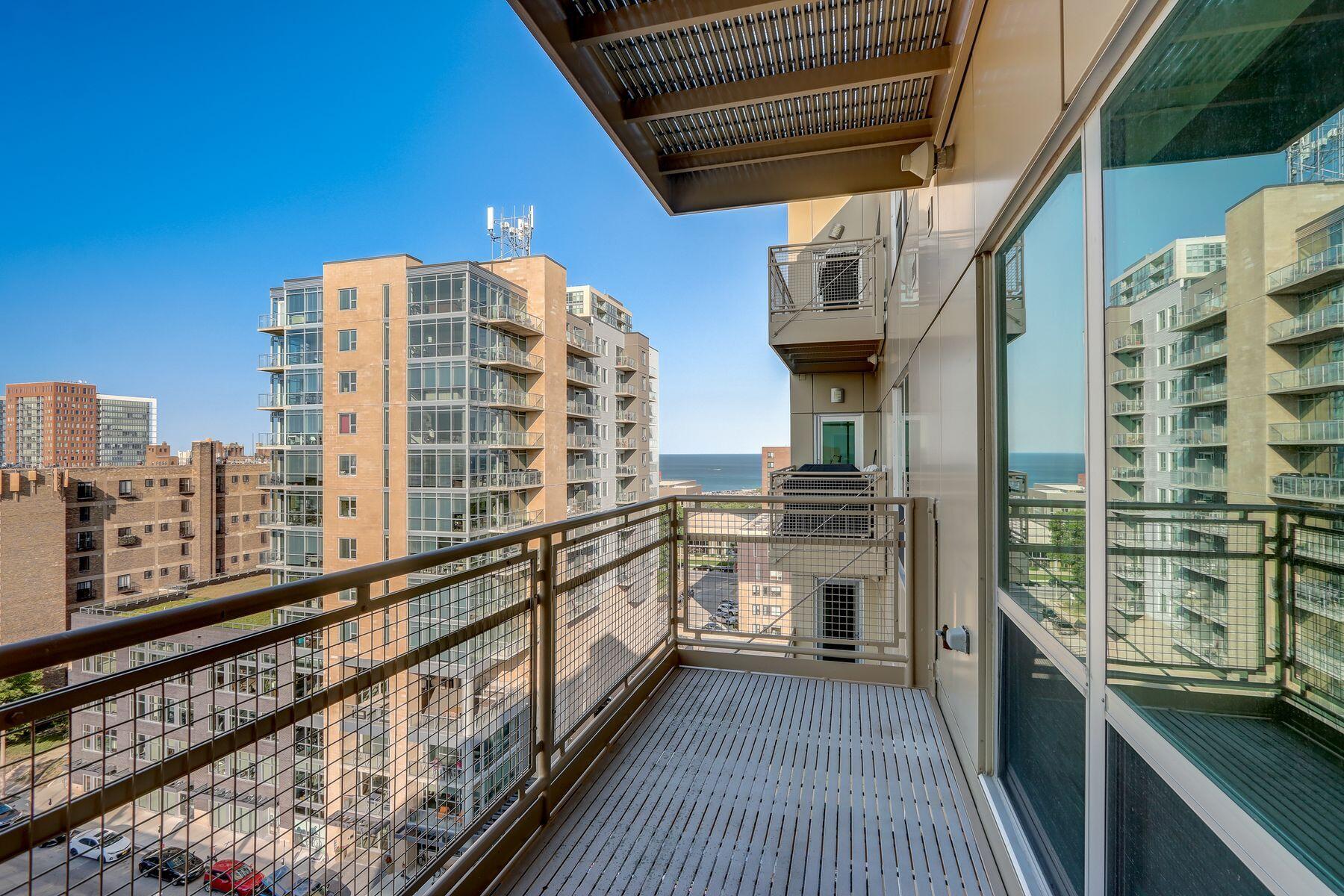 1550 E Royall Pl 1011