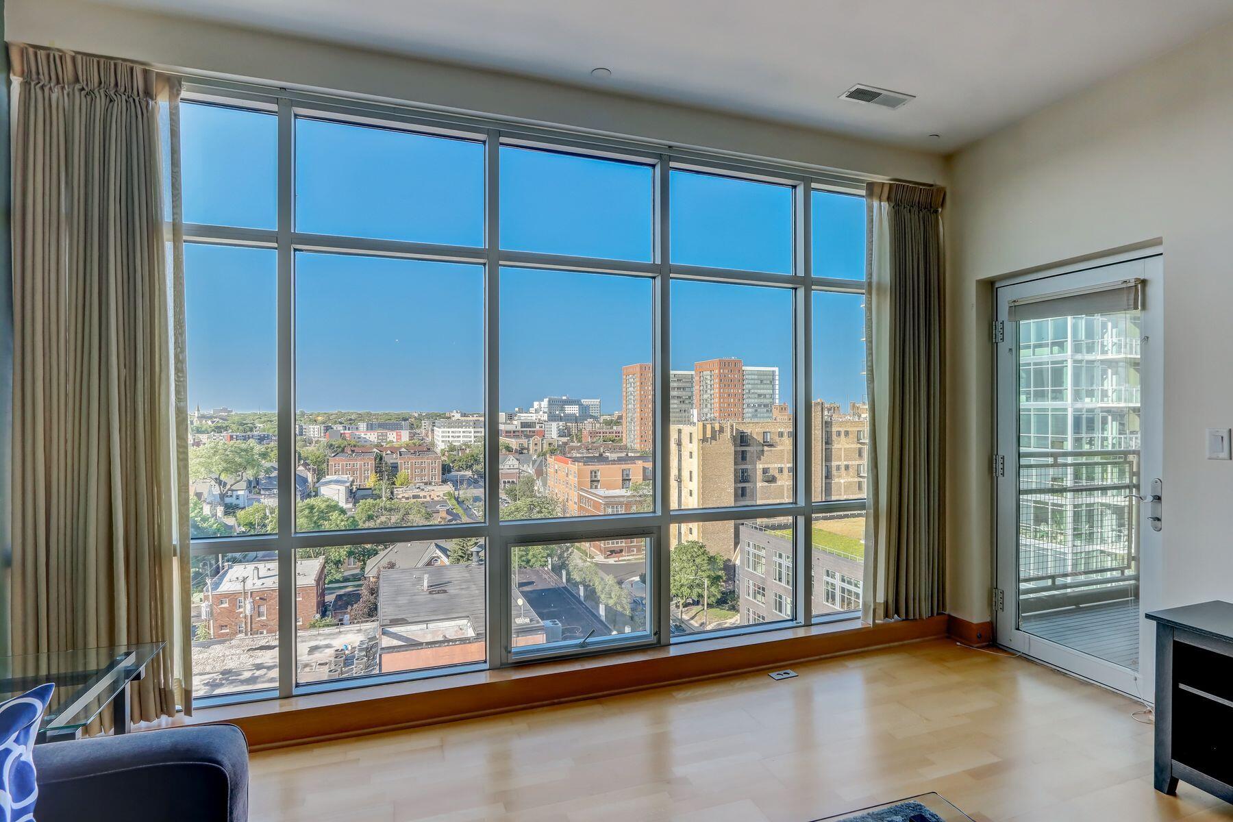 1550 E Royall Pl 1011