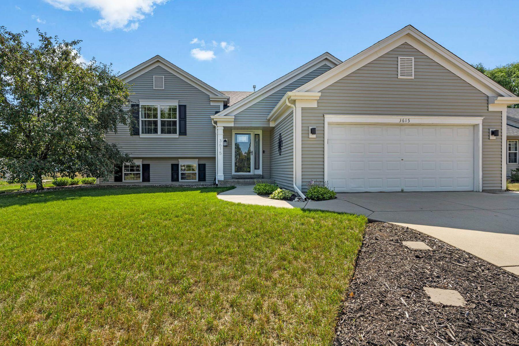 3615 Applewood Dr