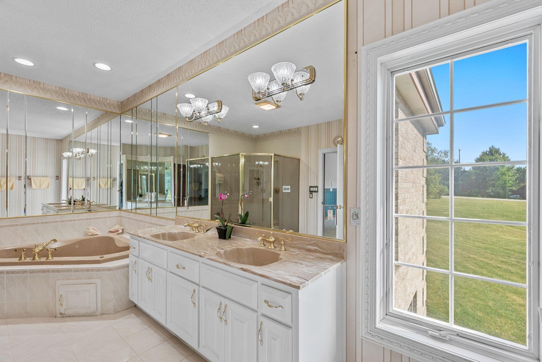 18990 W Coffee Rd