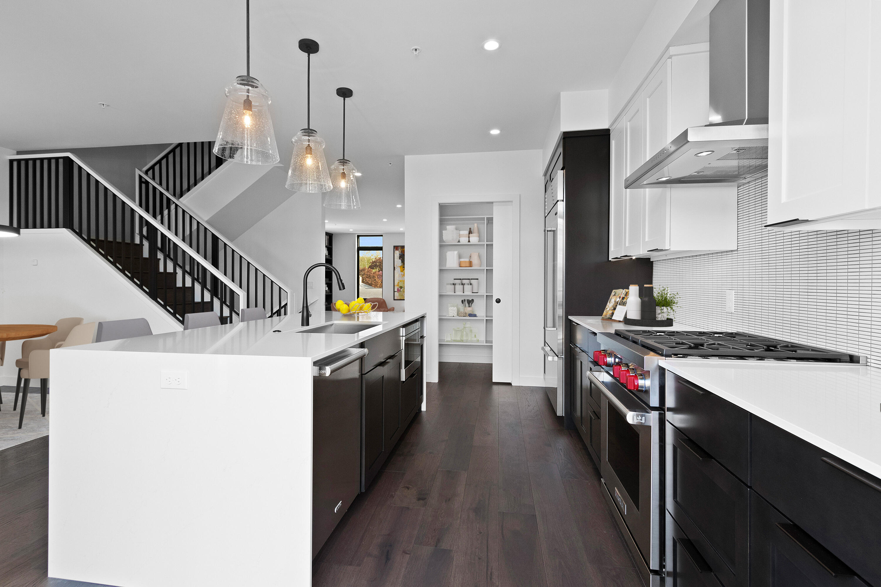 1079 Brookwood Dr