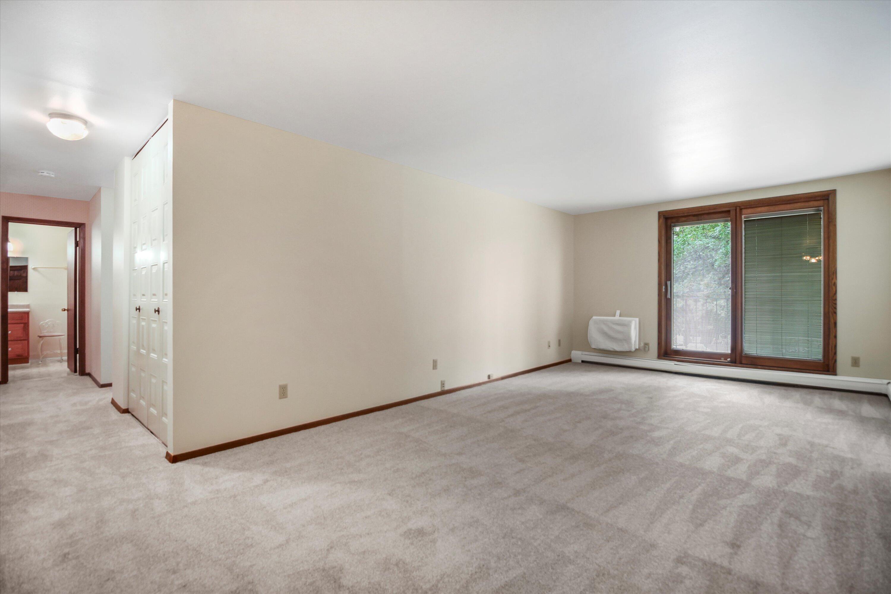 6167 W Howard Ave 13
