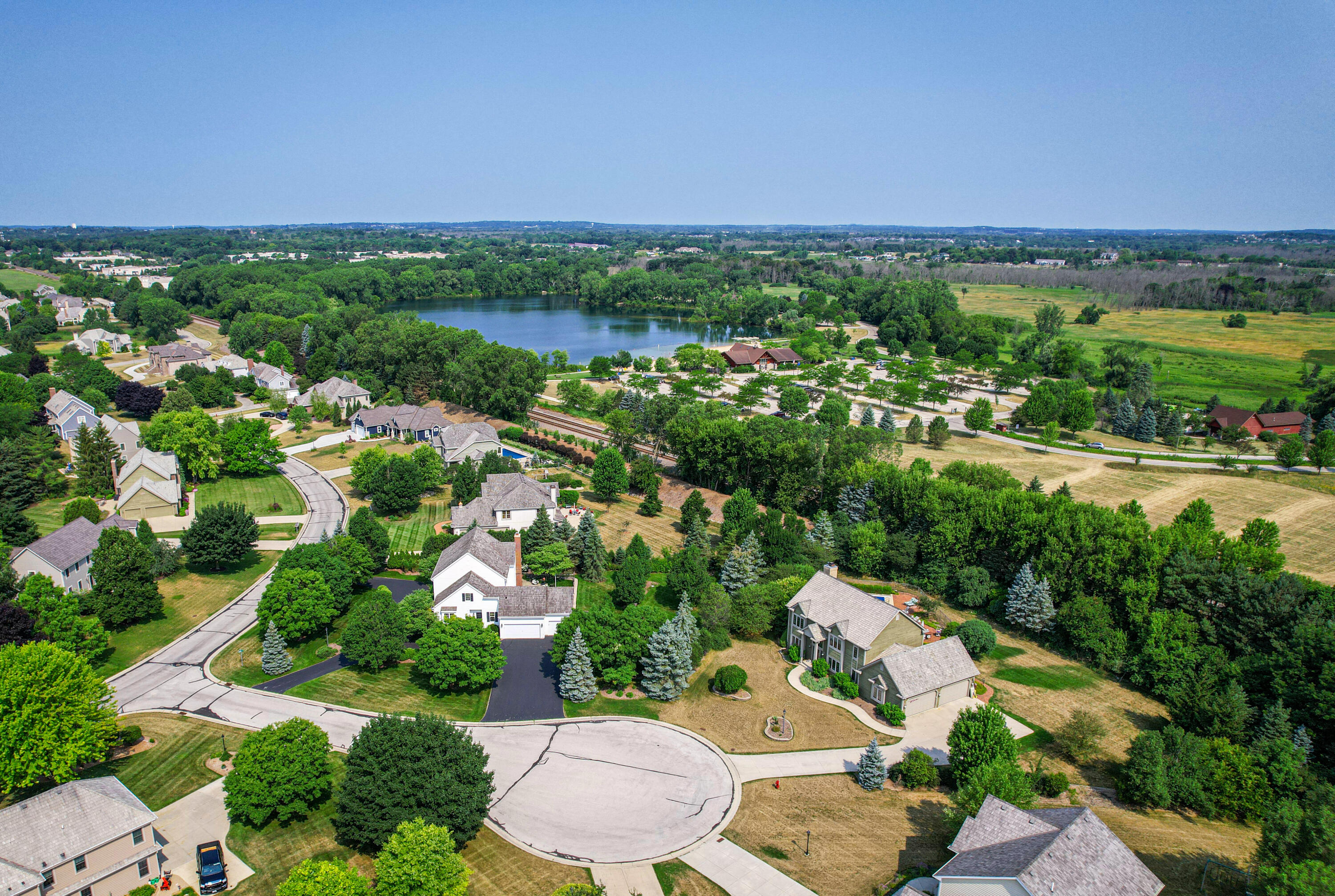 2805 N Barker Rd